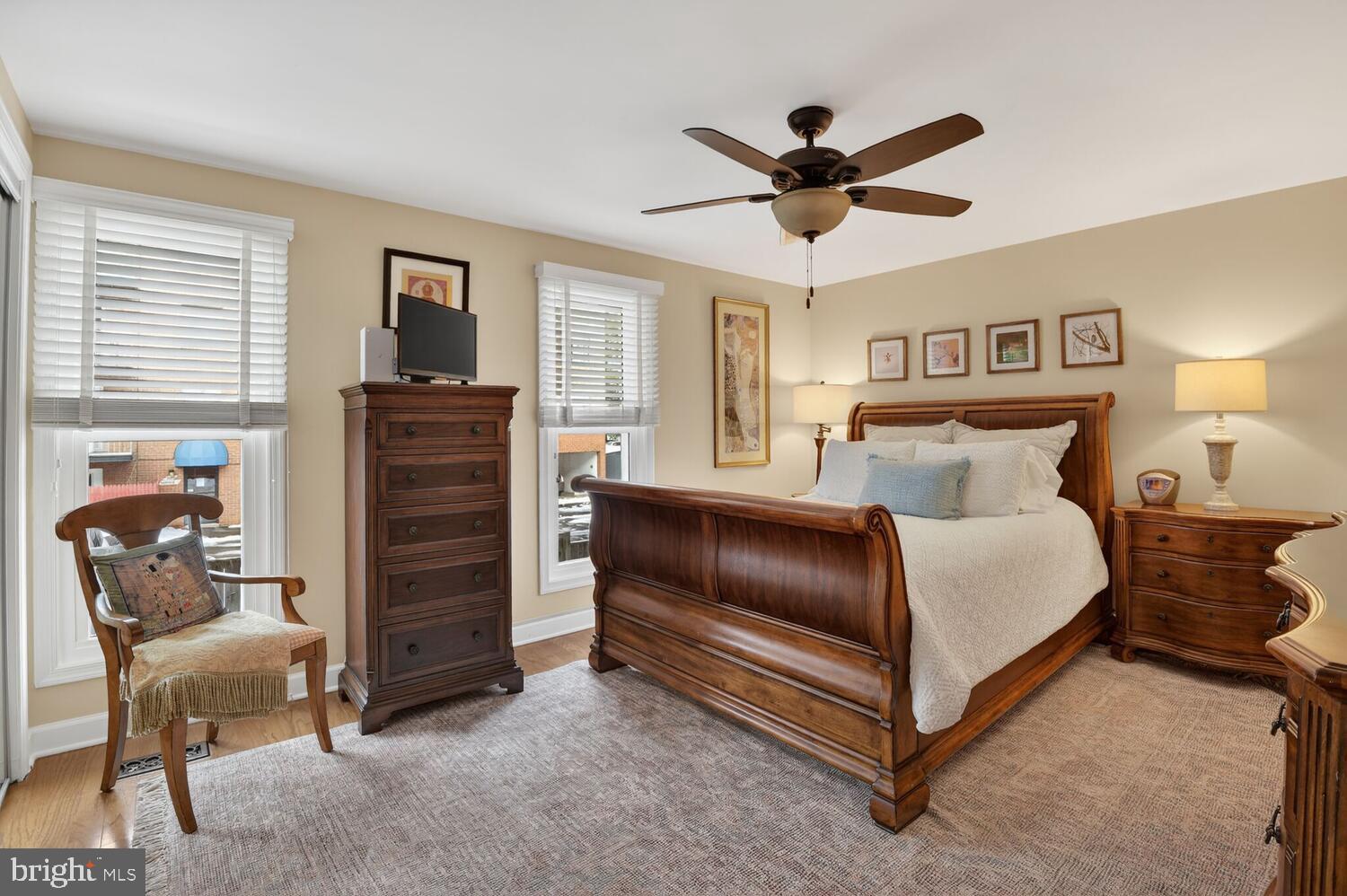 MAYWOOD - Residential