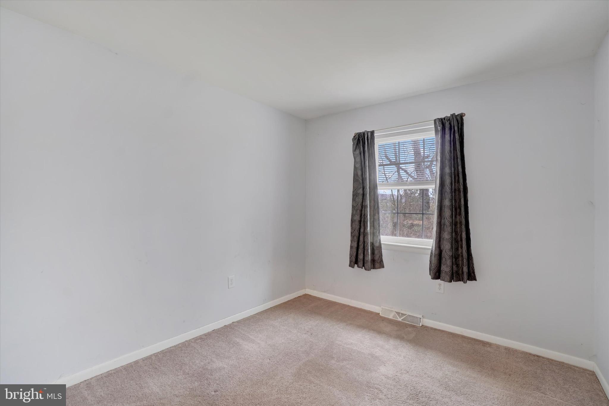 SPRINGETTSBURY TWP - Residential