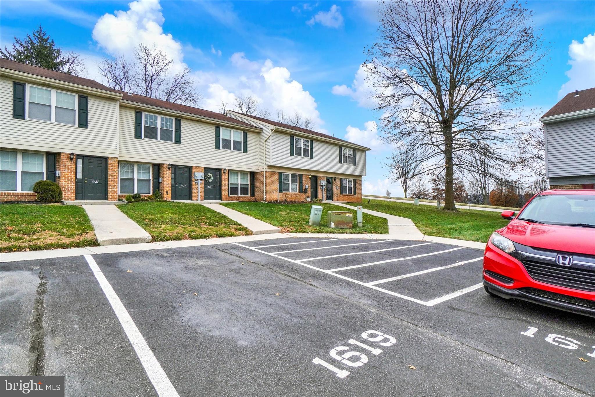 SPRINGETTSBURY TWP - Residential