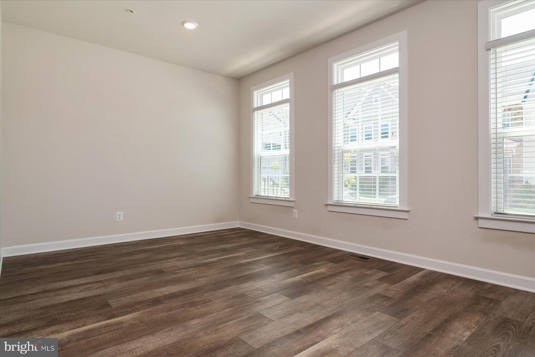 GREENLEIGH AT CROSSROADS - Residential