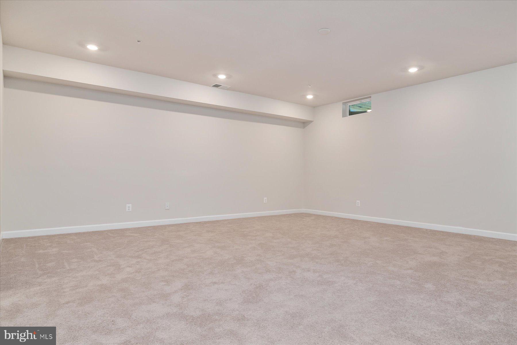 GREENLEIGH AT CROSSROADS - Residential