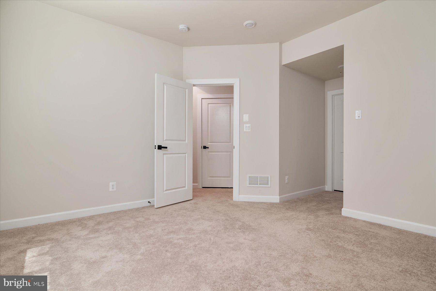 GREENLEIGH AT CROSSROADS - Residential