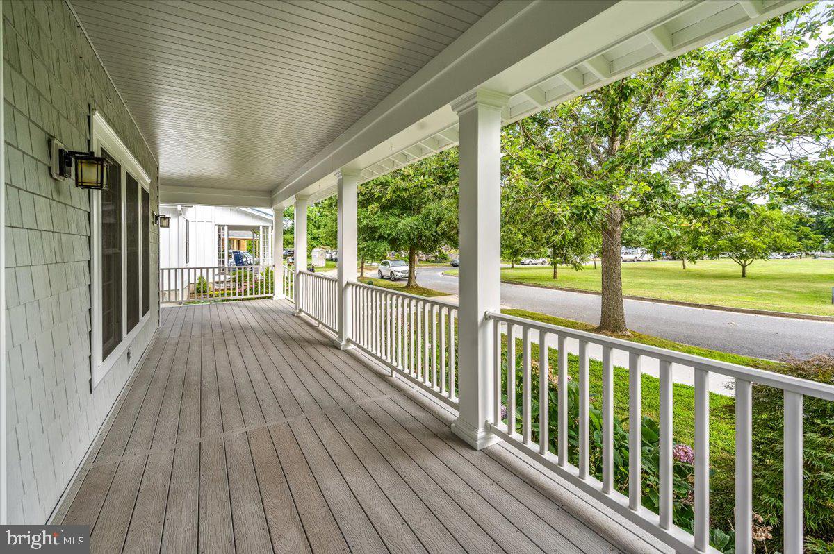 WALNUT HILL - Residential