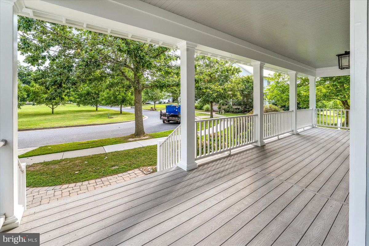 WALNUT HILL - Residential