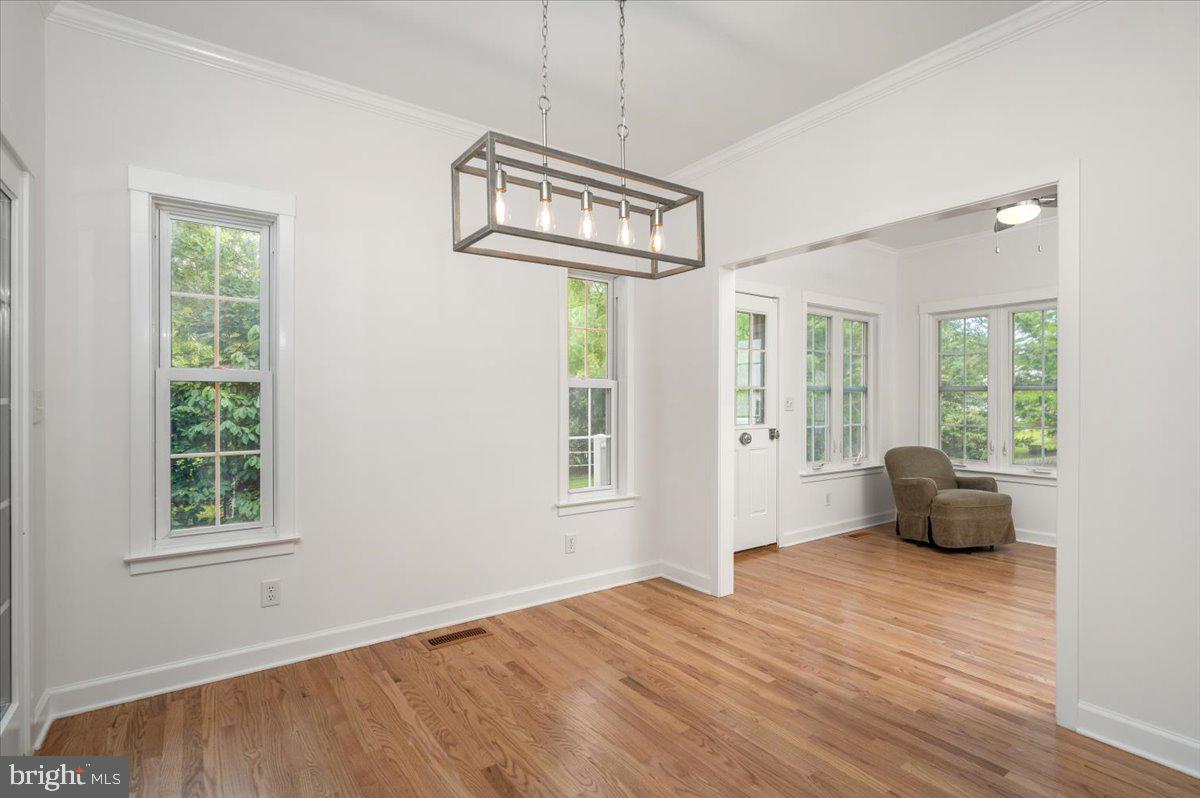 WALNUT HILL - Residential