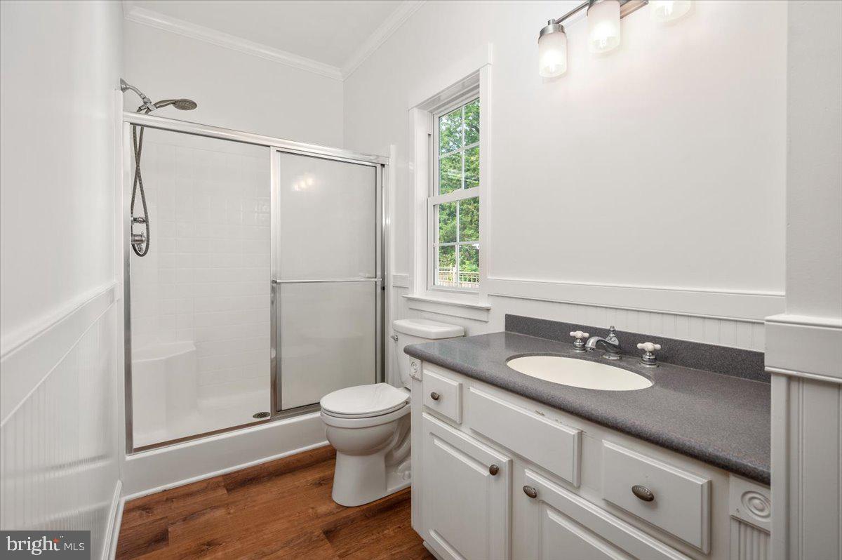 WALNUT HILL - Residential