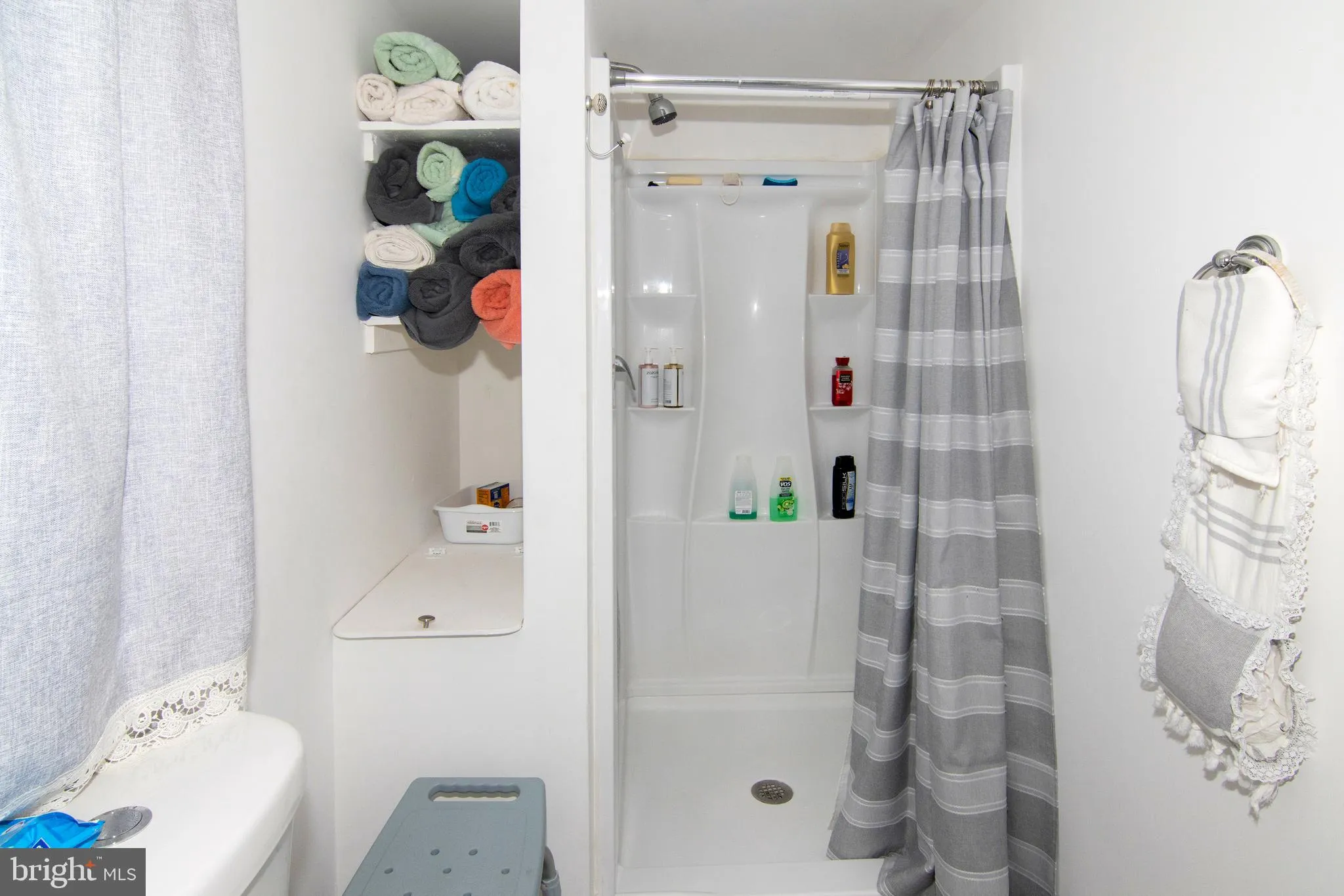 Landisville, New Jersey 08326, United States, 2 Bedrooms Bedrooms, ,1 BathroomBathrooms,Residential,Active,181988