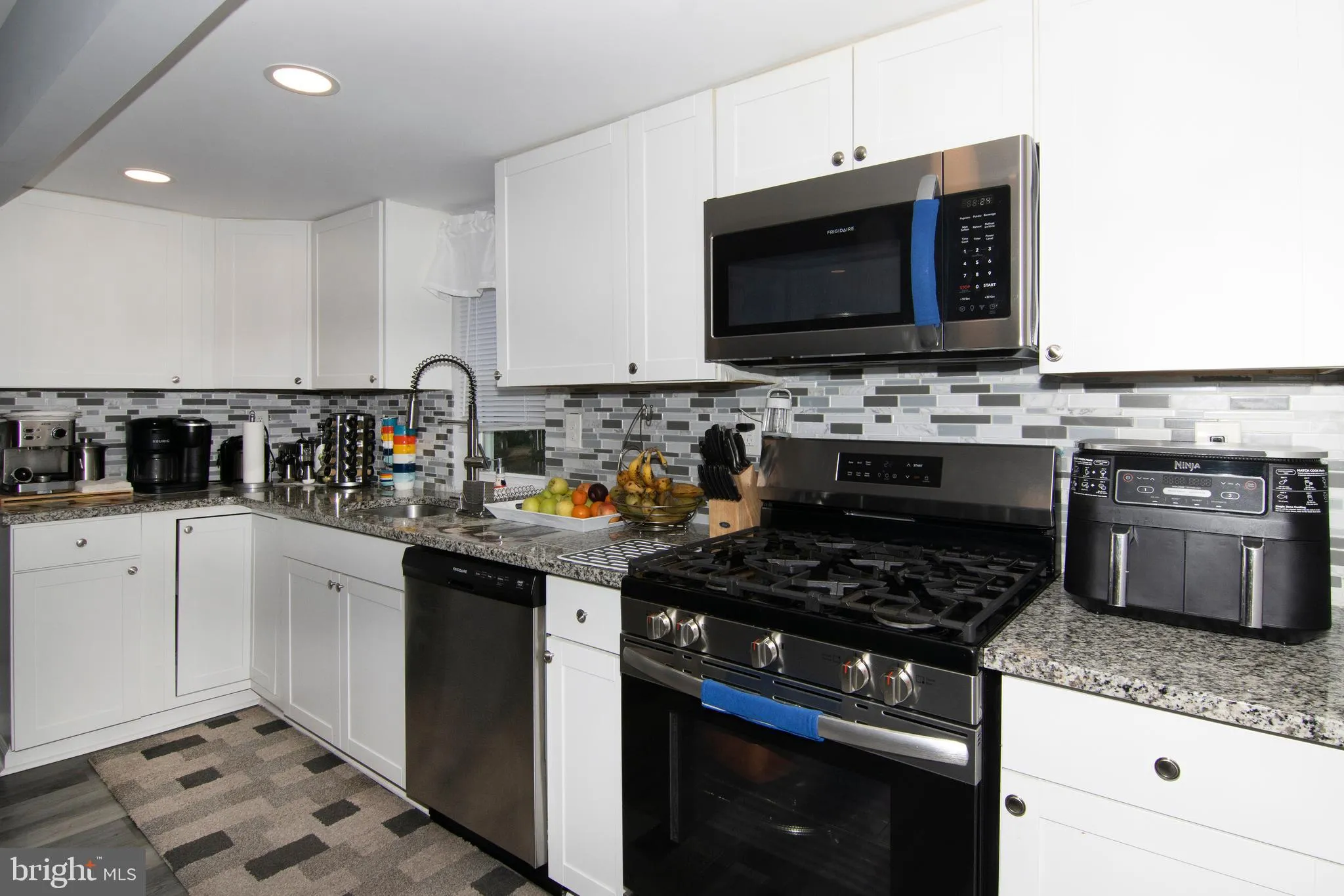 Landisville, New Jersey 08326, United States, 2 Bedrooms Bedrooms, ,1 BathroomBathrooms,Residential,Active,181988