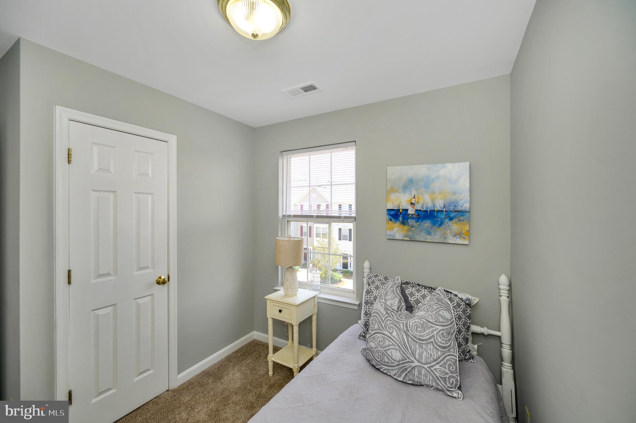 SALEM FIELDS - Residential