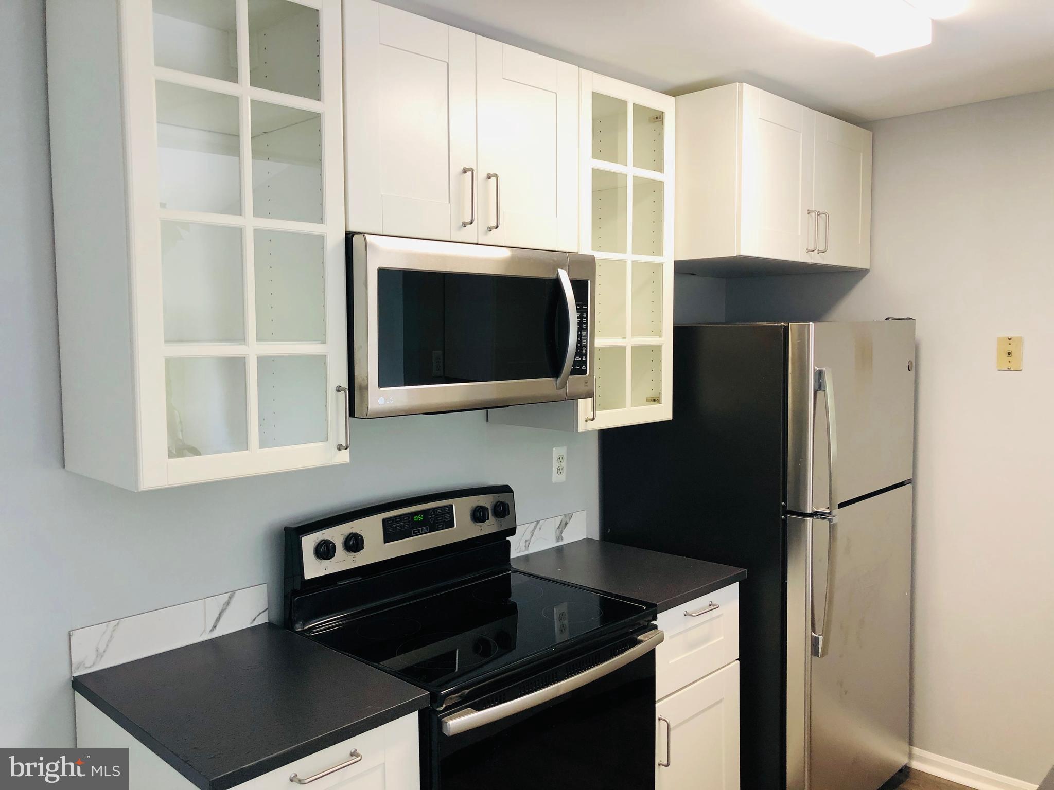 VILLAGE OF HICKORY RIDGE - Residential Lease