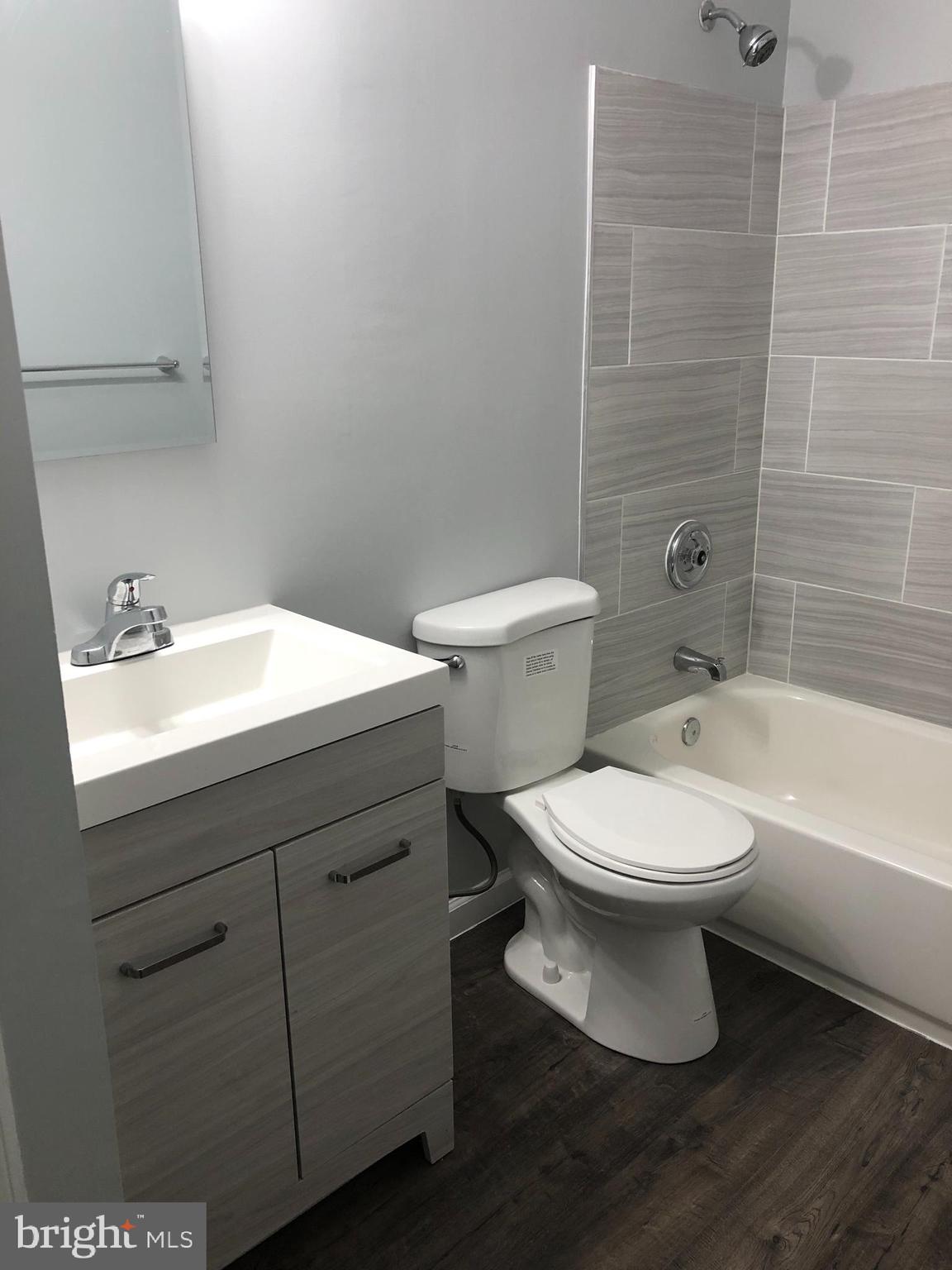 VILLAGE OF HICKORY RIDGE - Residential Lease