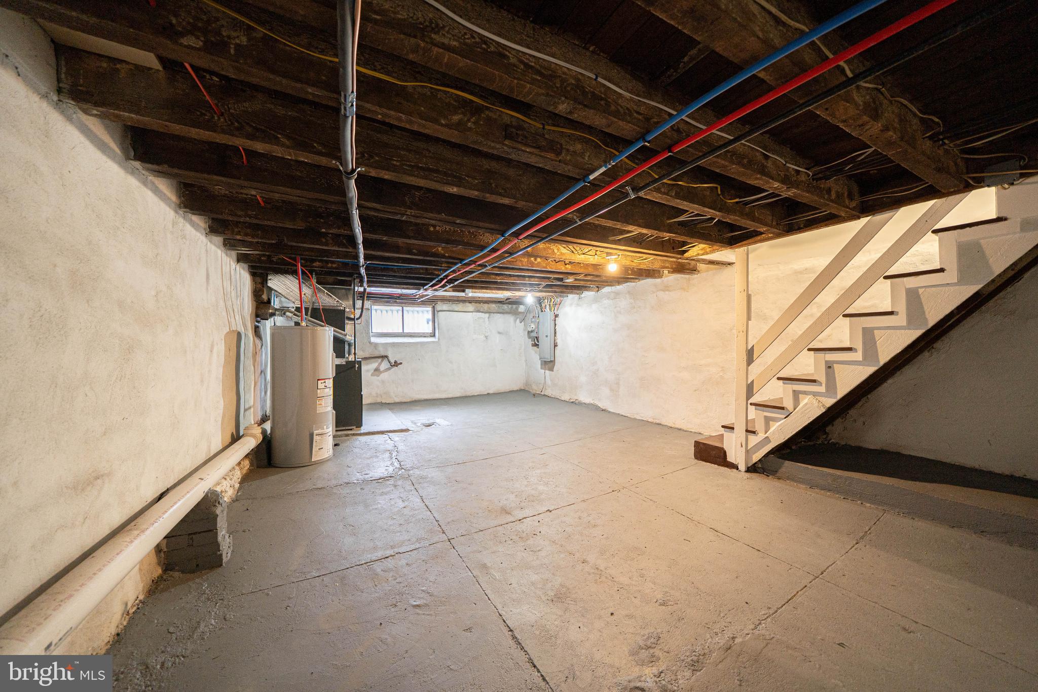 DICKINSON NARROWS - Residential