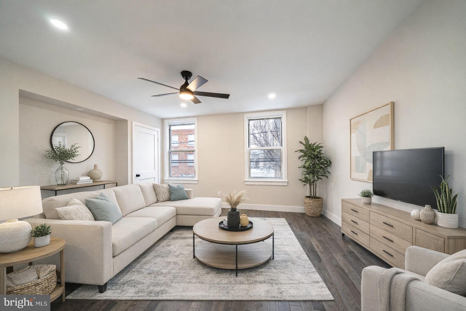 DICKINSON NARROWS - Residential