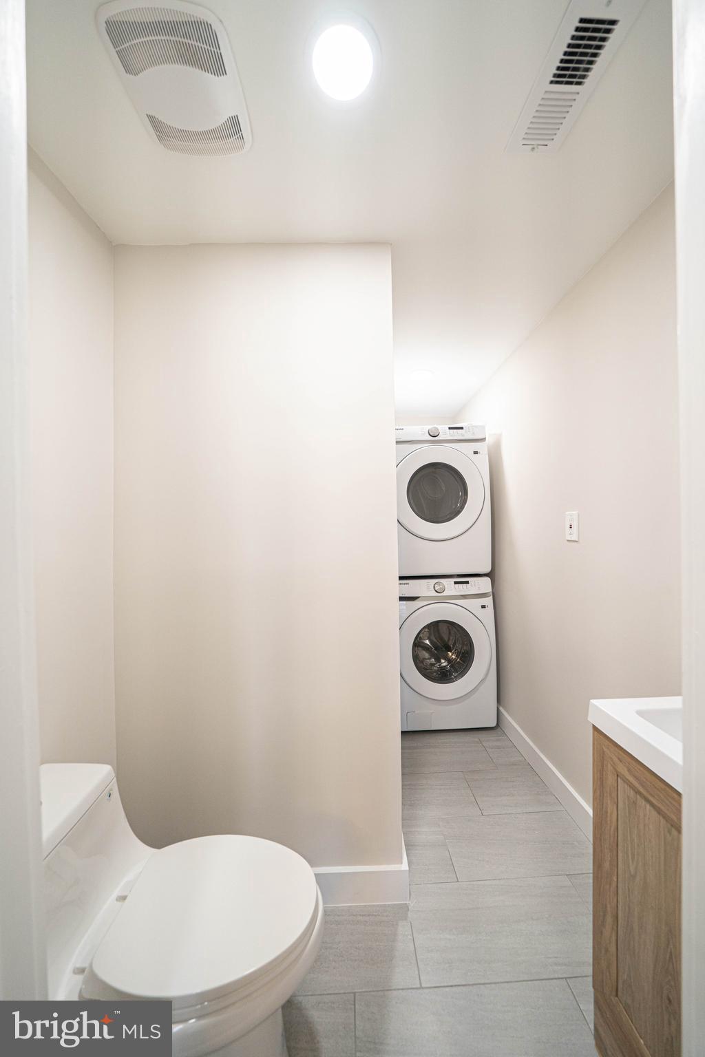 DICKINSON NARROWS - Residential