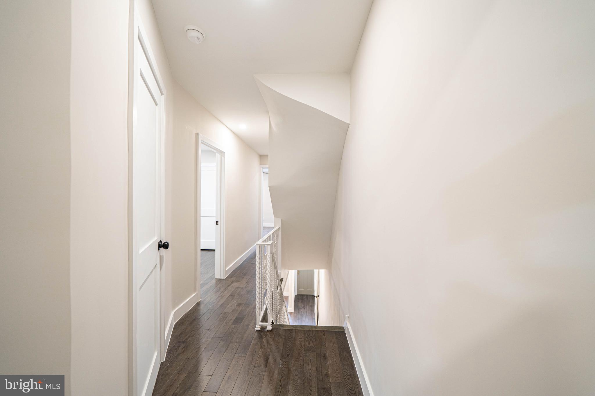 DICKINSON NARROWS - Residential