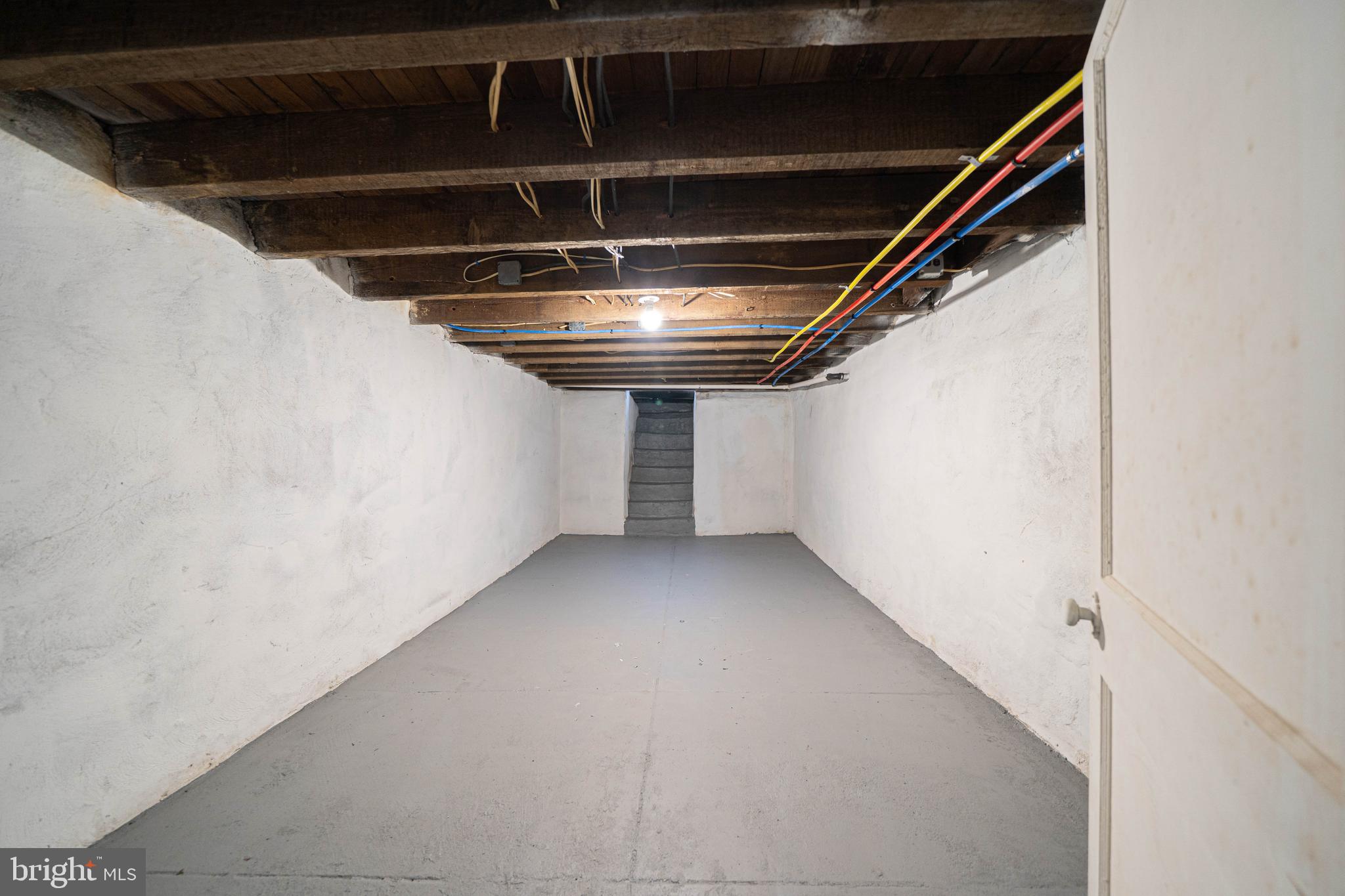 DICKINSON NARROWS - Residential