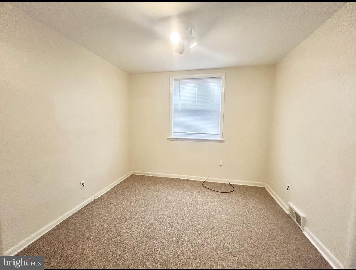 OVERBROOK - Residential Lease