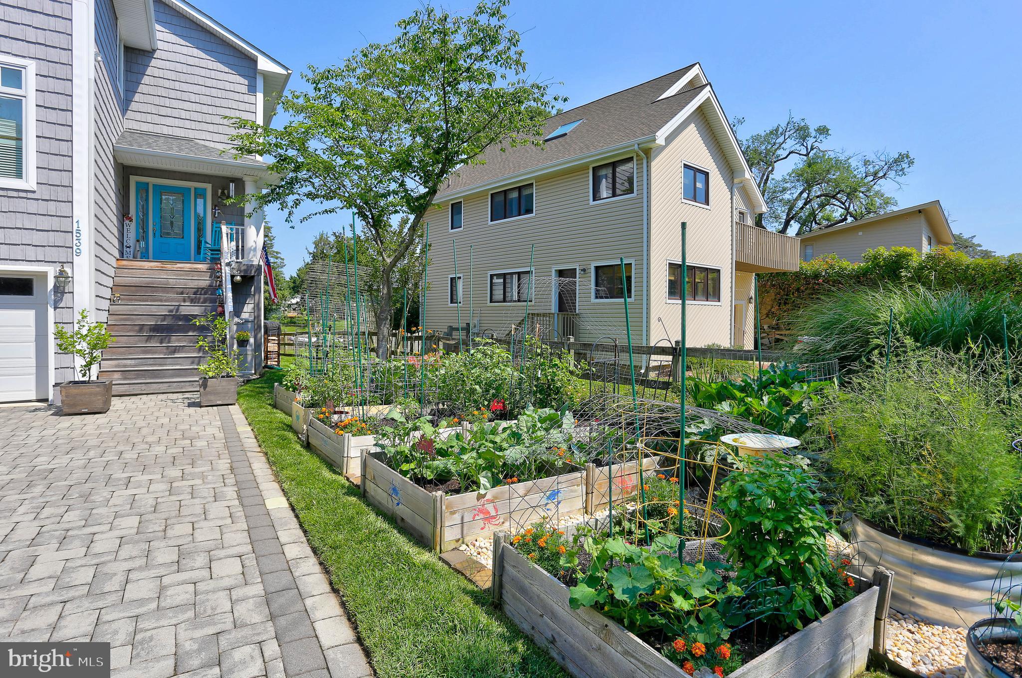 PINE WHIFF BEACH - Residential