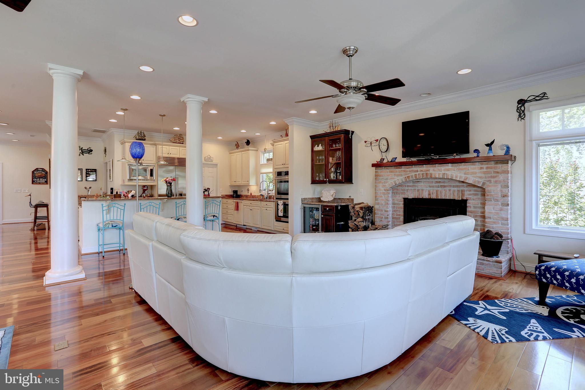 PINE WHIFF BEACH - Residential