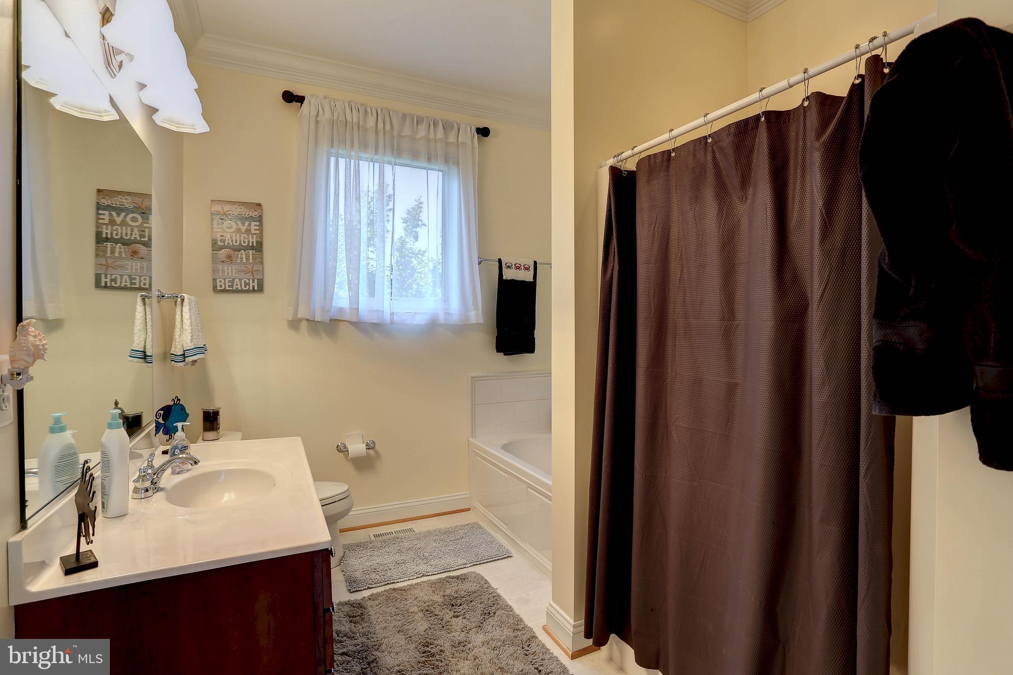 PINE WHIFF BEACH - Residential