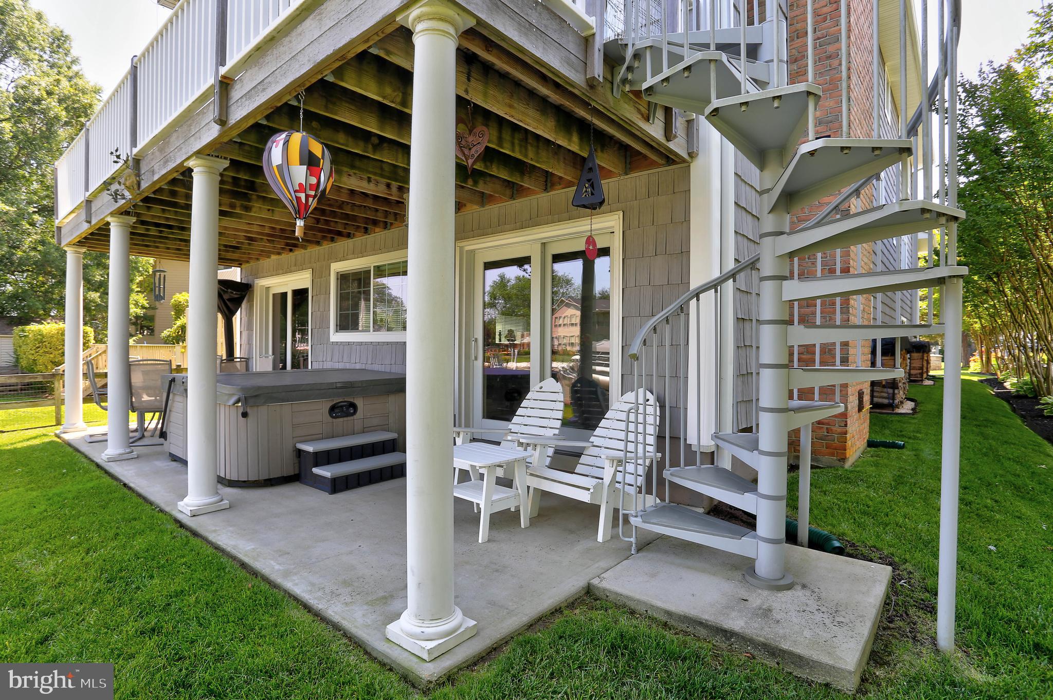 PINE WHIFF BEACH - Residential