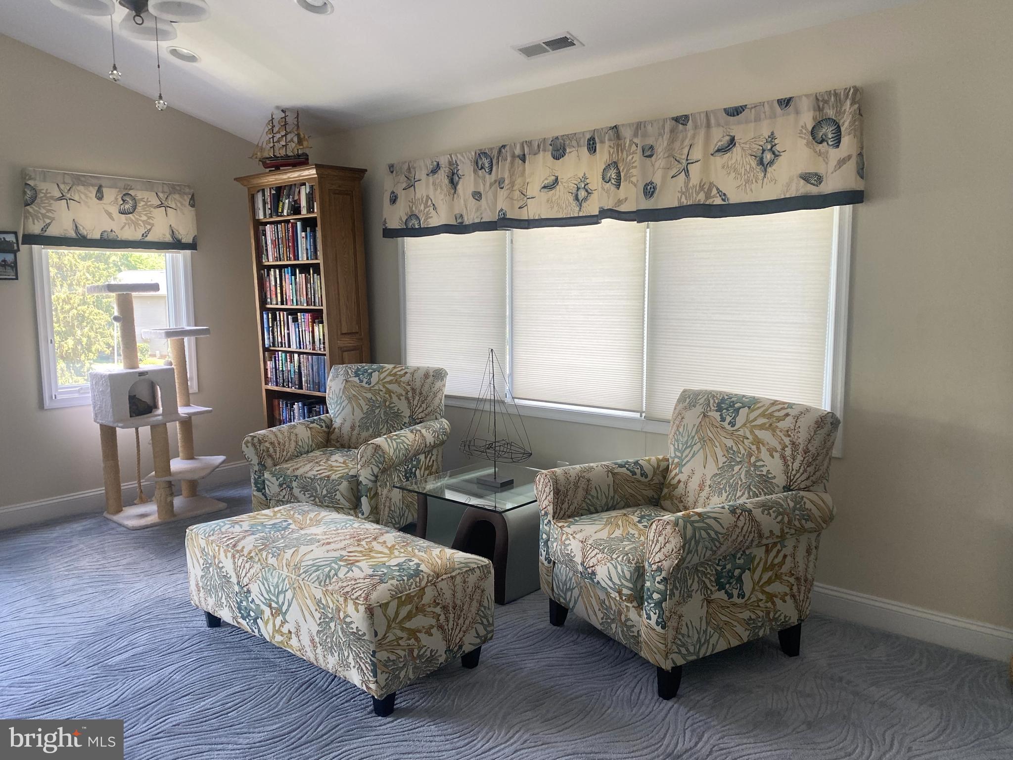 PINE WHIFF BEACH - Residential