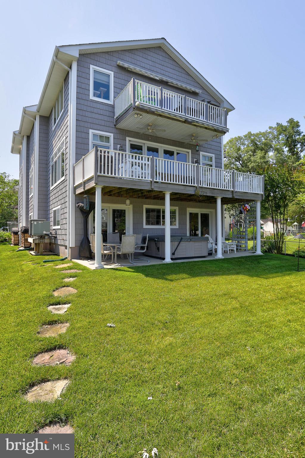 PINE WHIFF BEACH - Residential