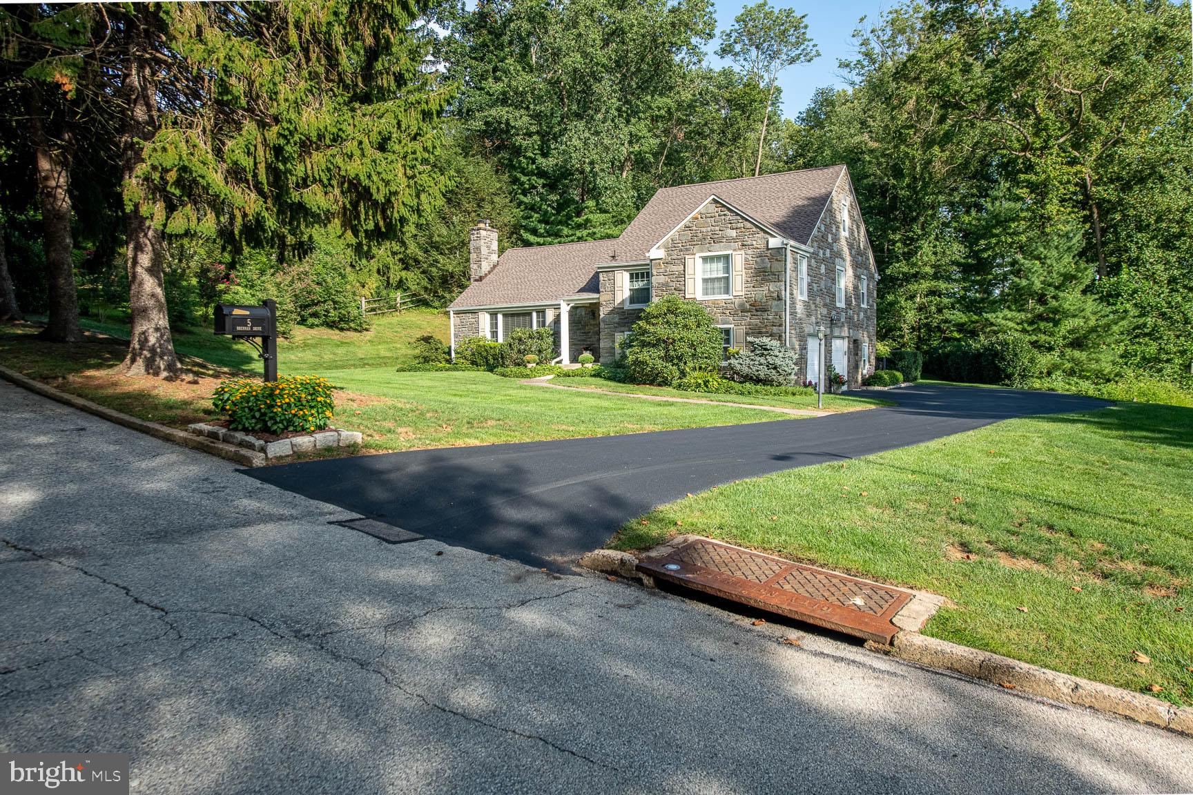 5 BRENNAN DRIVE