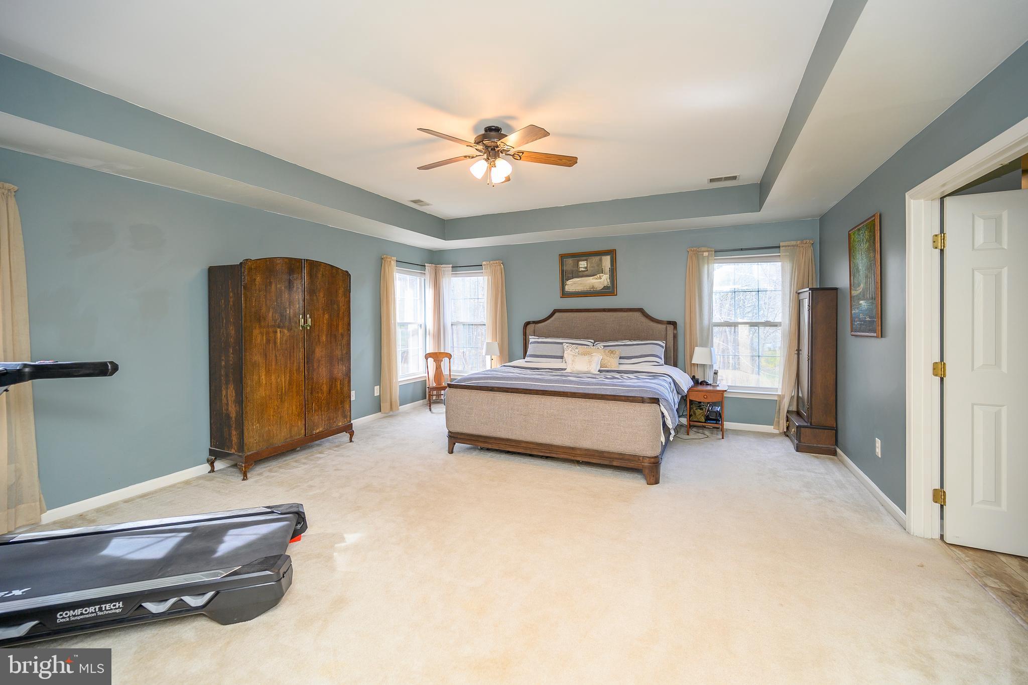 SHELTONS RUN - Residential