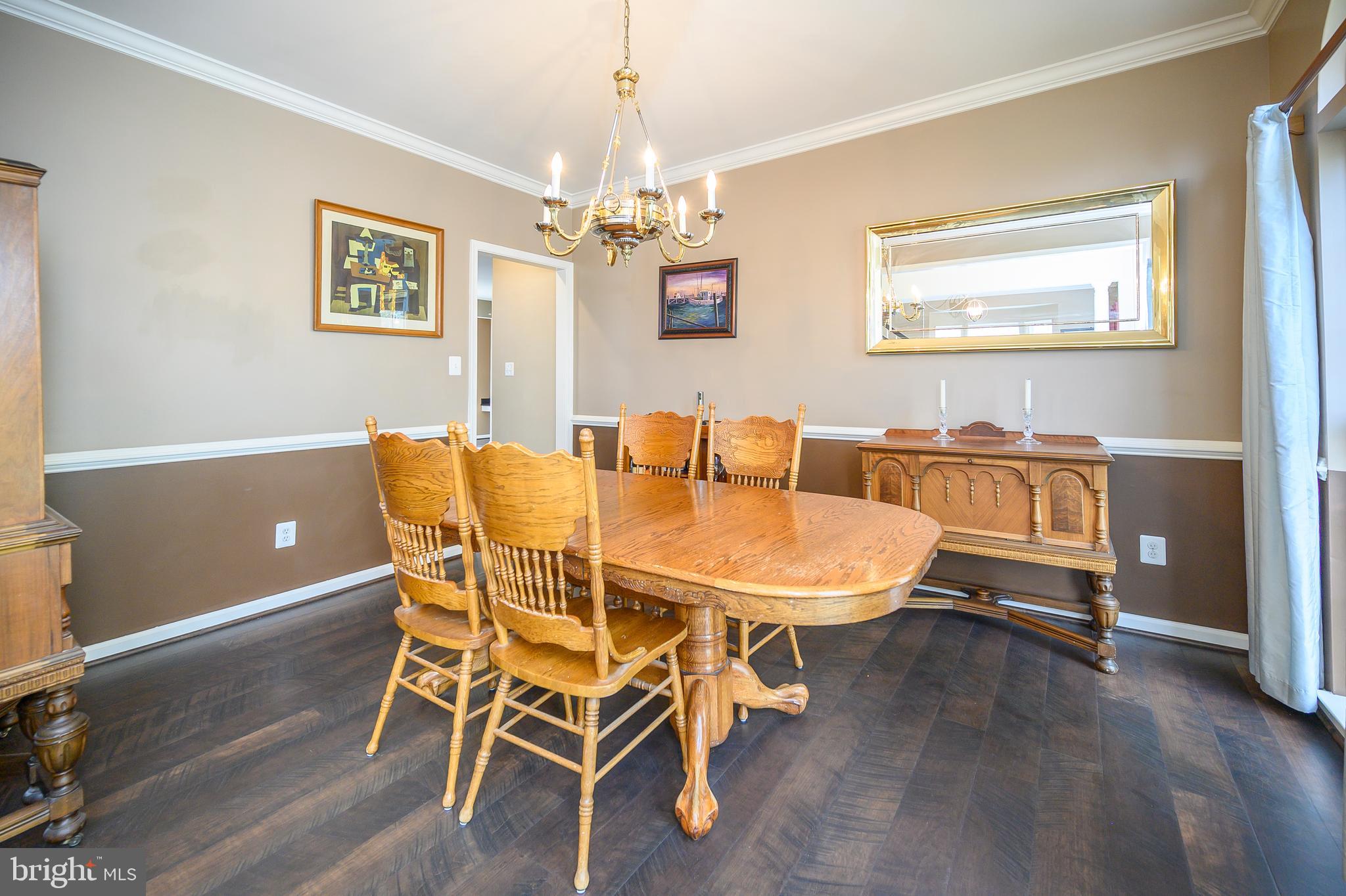 SHELTONS RUN - Residential