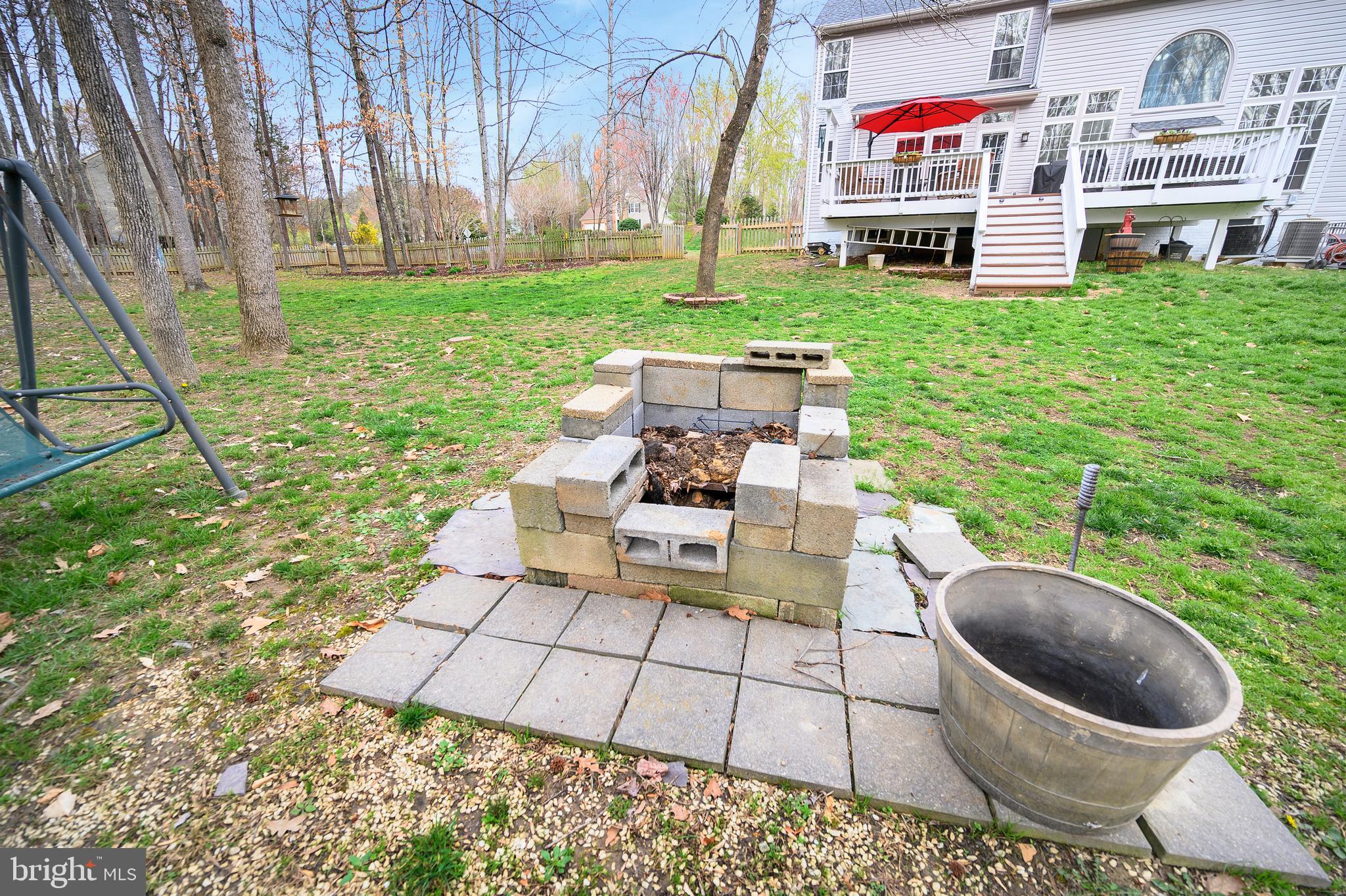 SHELTONS RUN - Residential