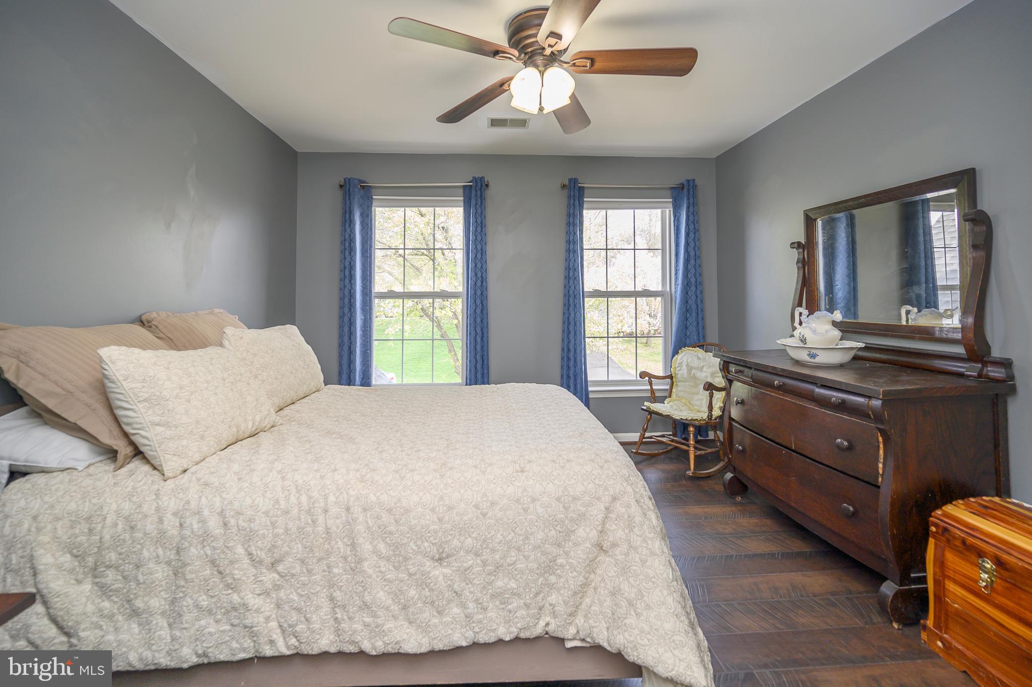 SHELTONS RUN - Residential