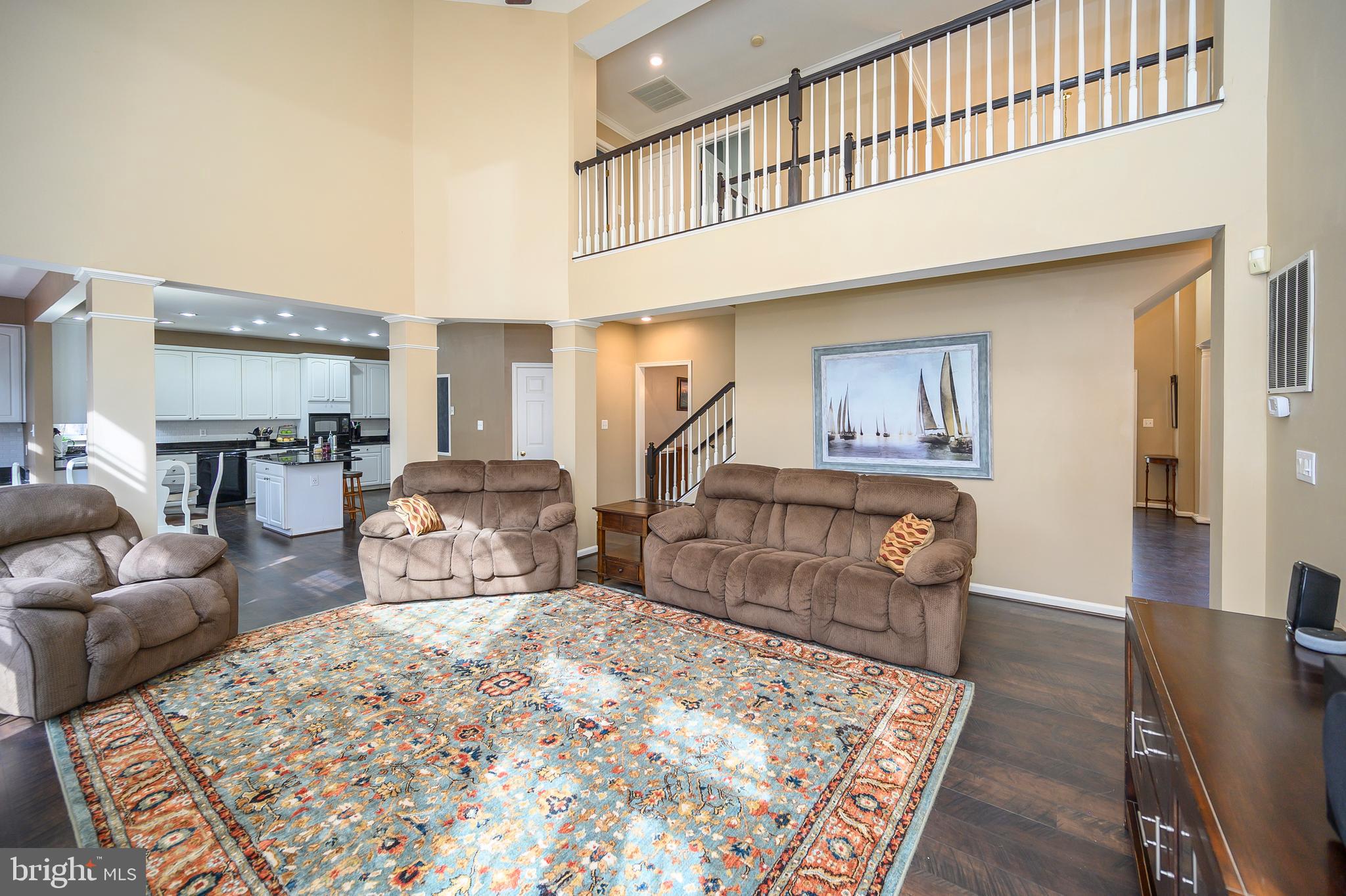 SHELTONS RUN - Residential