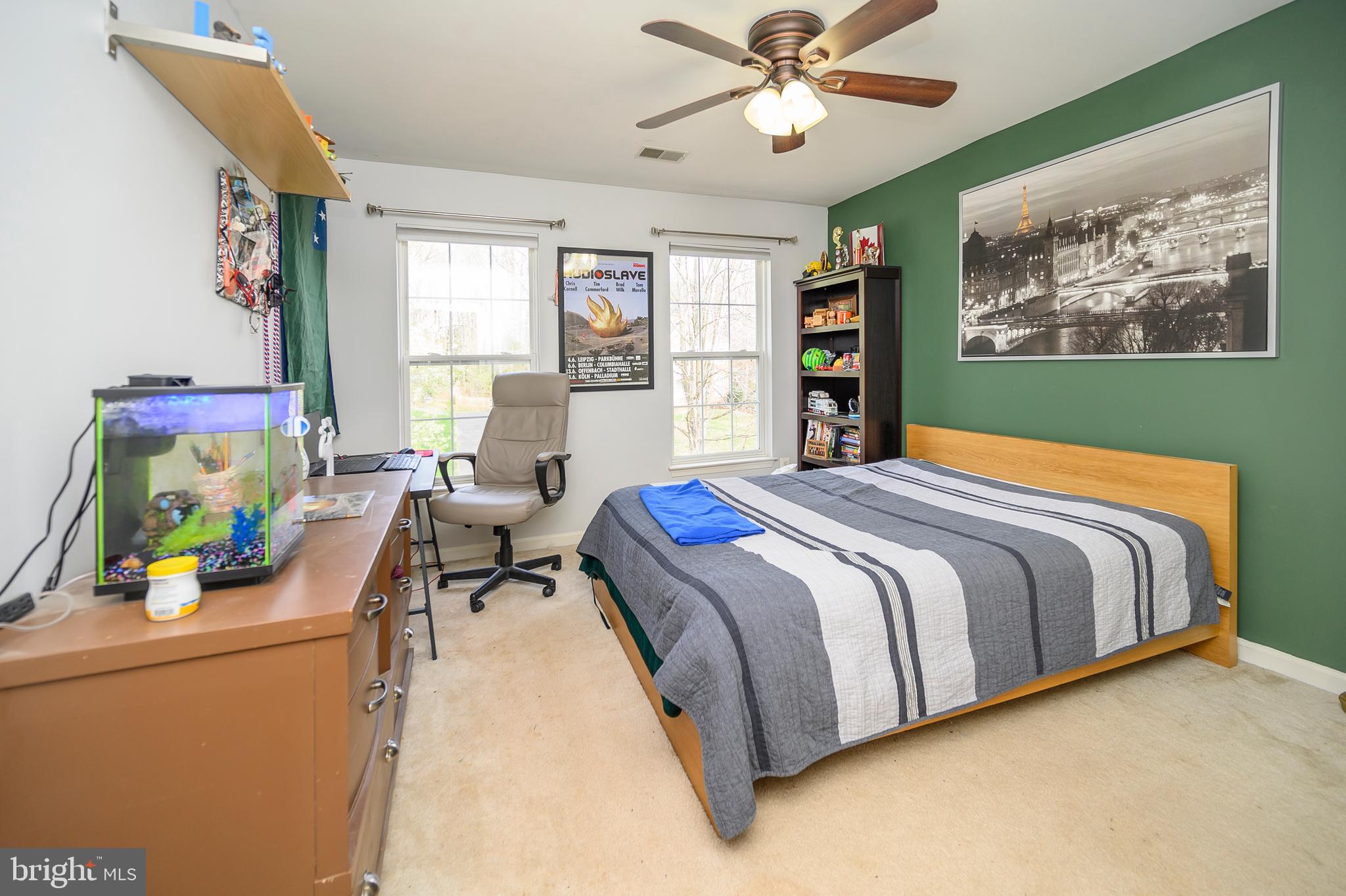 SHELTONS RUN - Residential