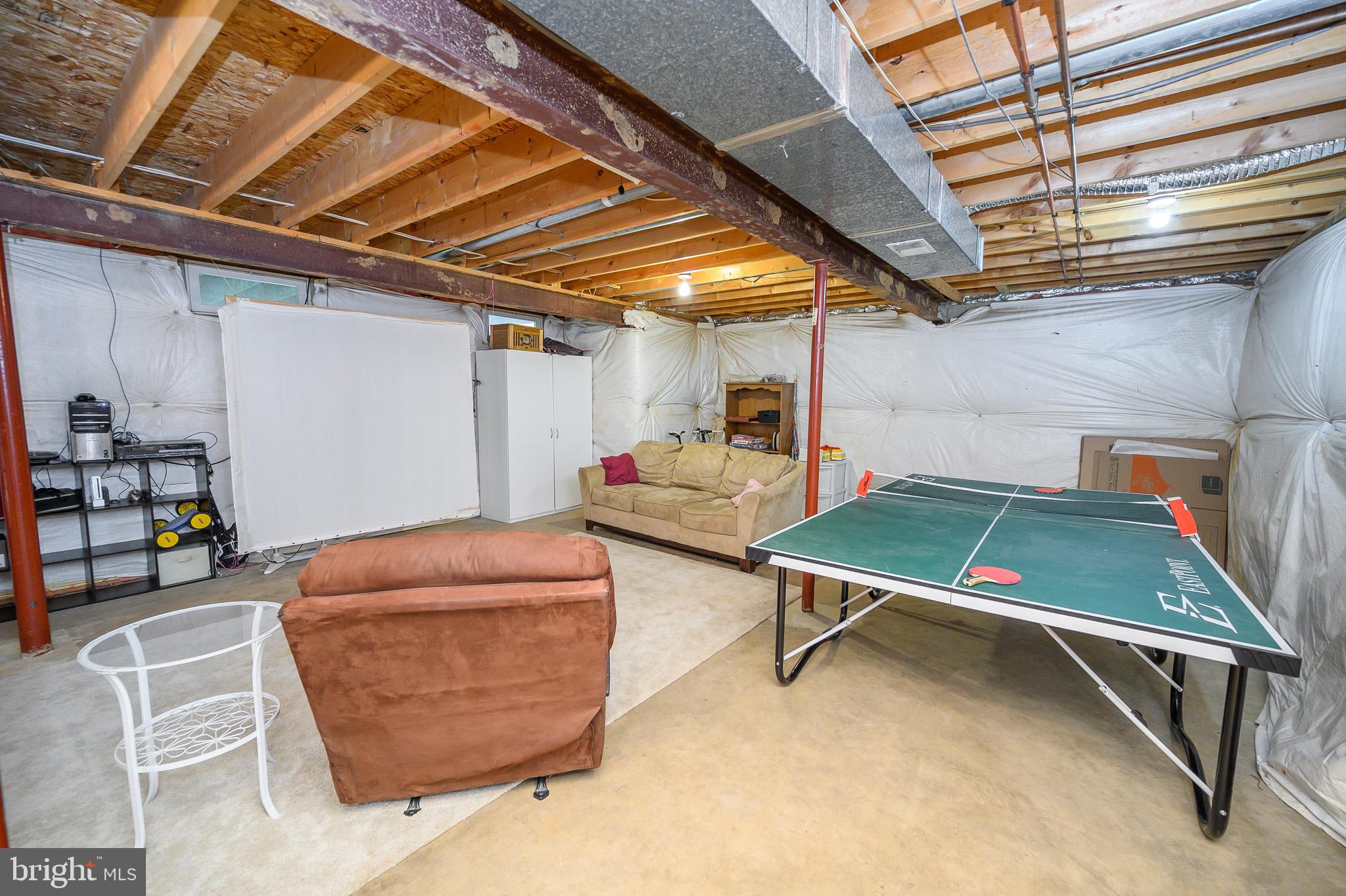 SHELTONS RUN - Residential