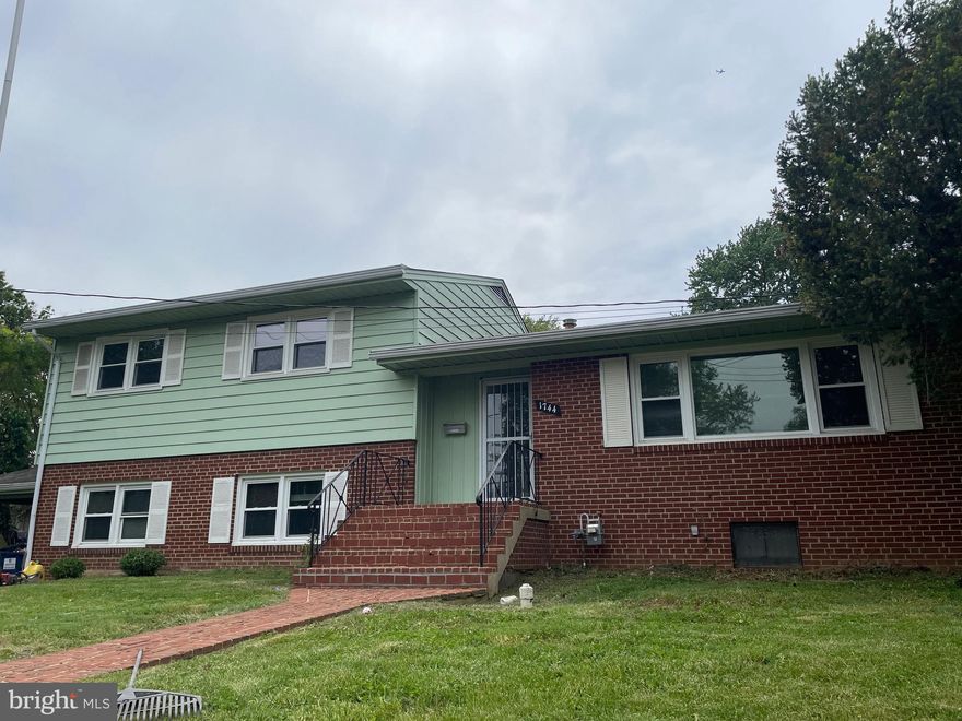 Move-in Ready!! Fresh Paint and maintained for the New Resident!! McLean High Pyramid. Bright and Sunny home with fenced backyard. Large Spacious 4 bedrooms and 3 full baths in 4 level.  Modern Bathrooms, Kitchen with granite counter top, cabinets and stainless appliances. Tiled kitchen & all baths.  Hard wood floors on main floor. Many parking- Cart Port, driveways & parkings on the street. Large Storage space in the basement. Great location for a commute to DC. Easy Access to Dulles Airport.  Close to Metro station, Tyson's Corner, Shops, School & parks. Near I-66, I-495 and I-267.  Periodic maintenance inspections. Tenant responsible for all utilities, water, sewer & trash.  Trash in the carport is in the process for removal, please be careful .