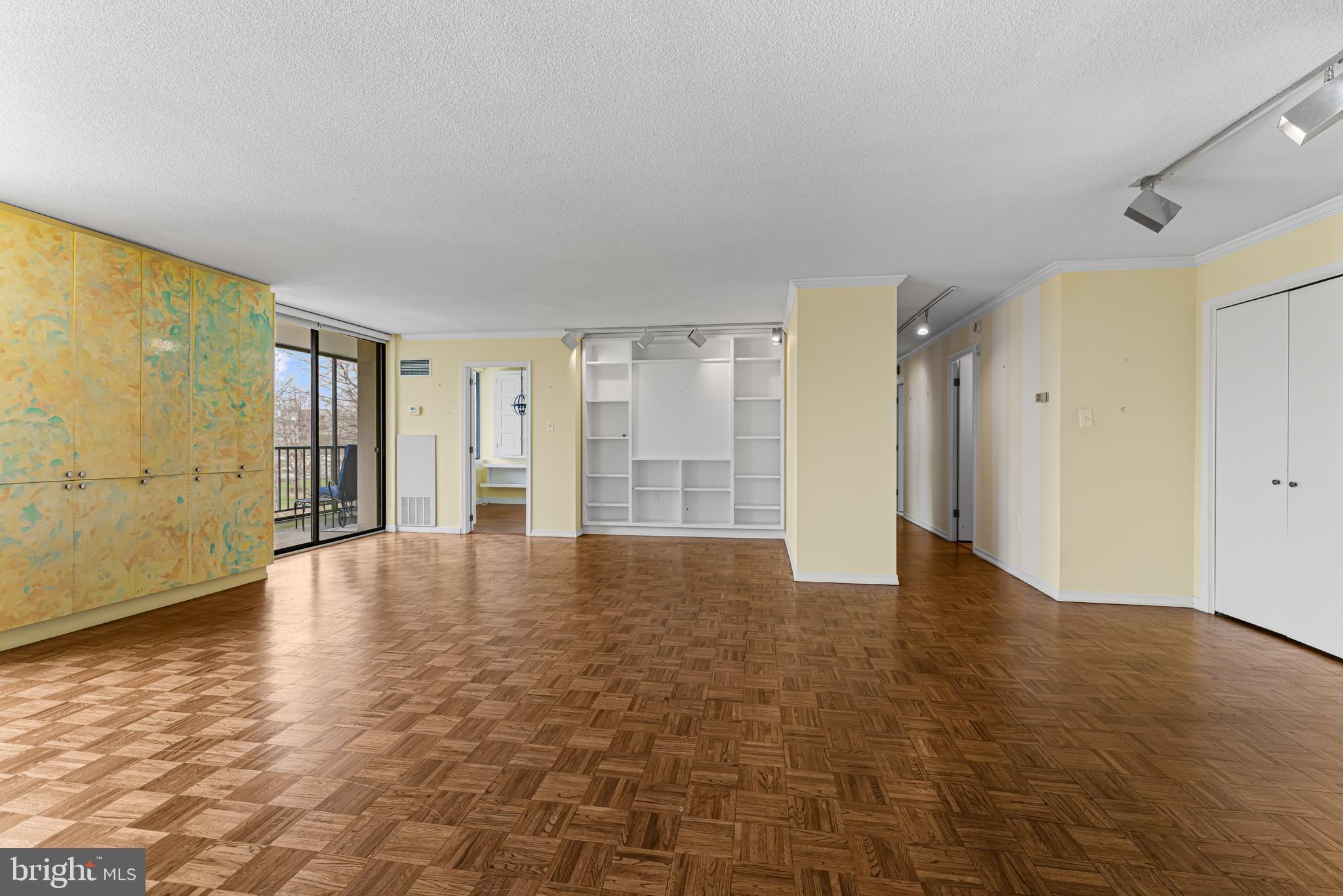 ELKINS PARK - Residential