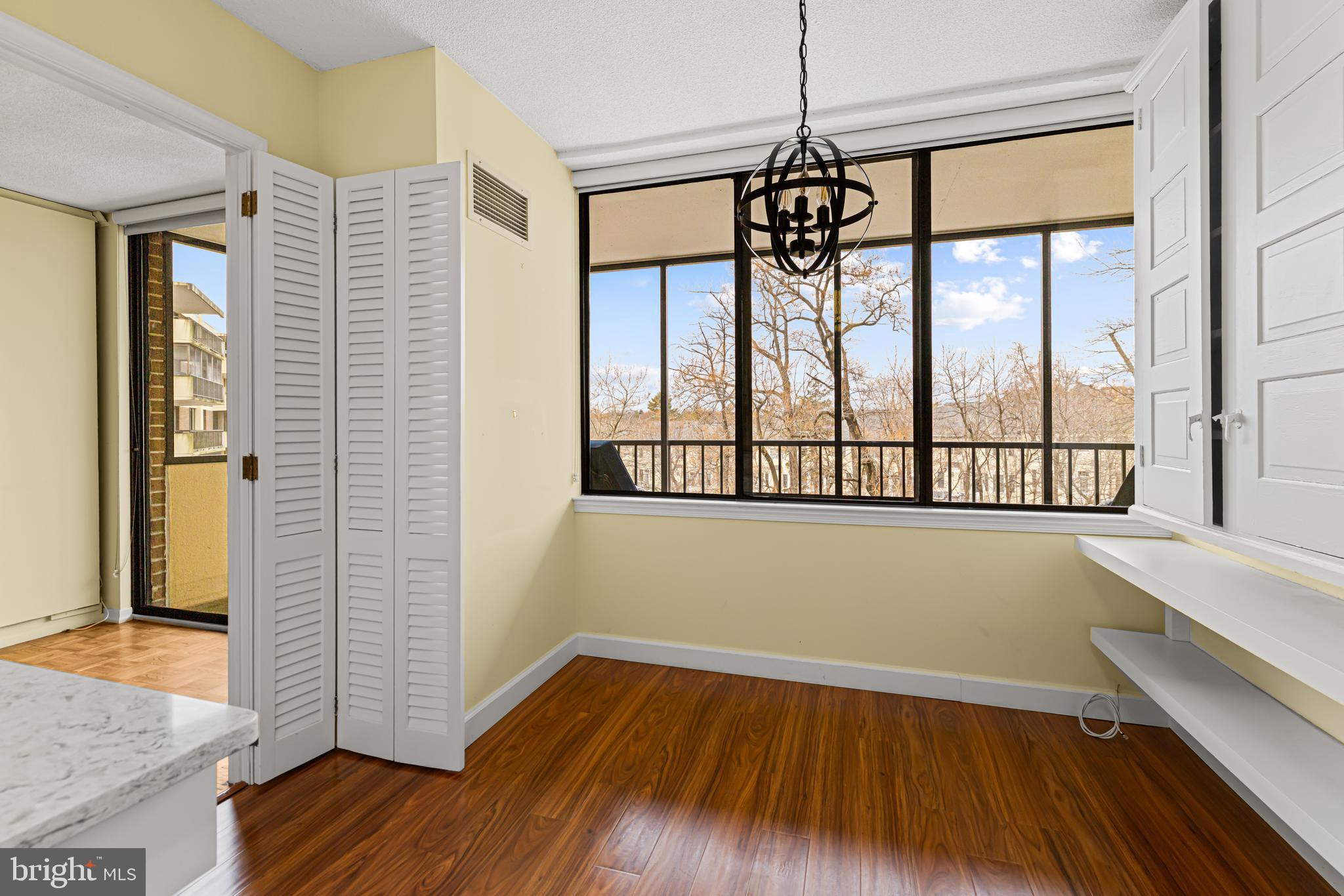 ELKINS PARK - Residential