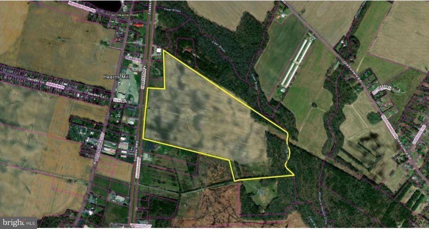 109 commercially zoned acres. In municipal limits. Water and sewer requires buyers hookup.