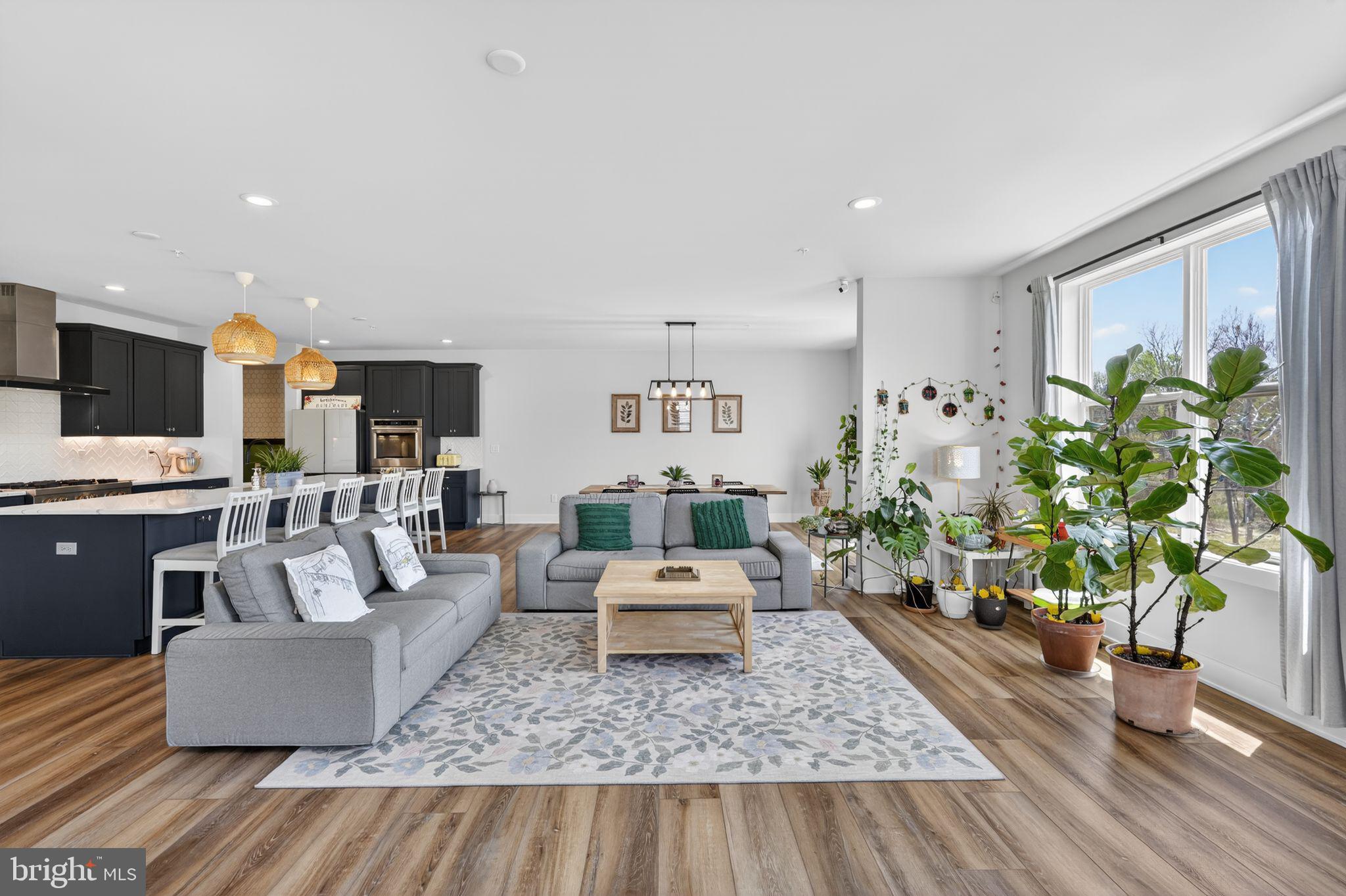 DOYLESTOWN WALK - Residential