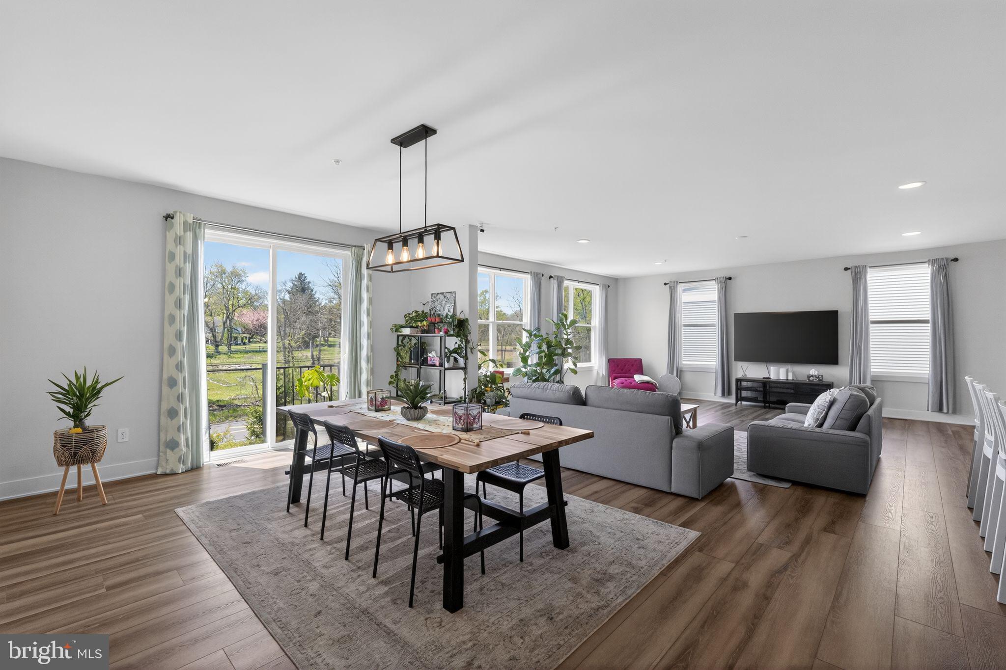 DOYLESTOWN WALK - Residential