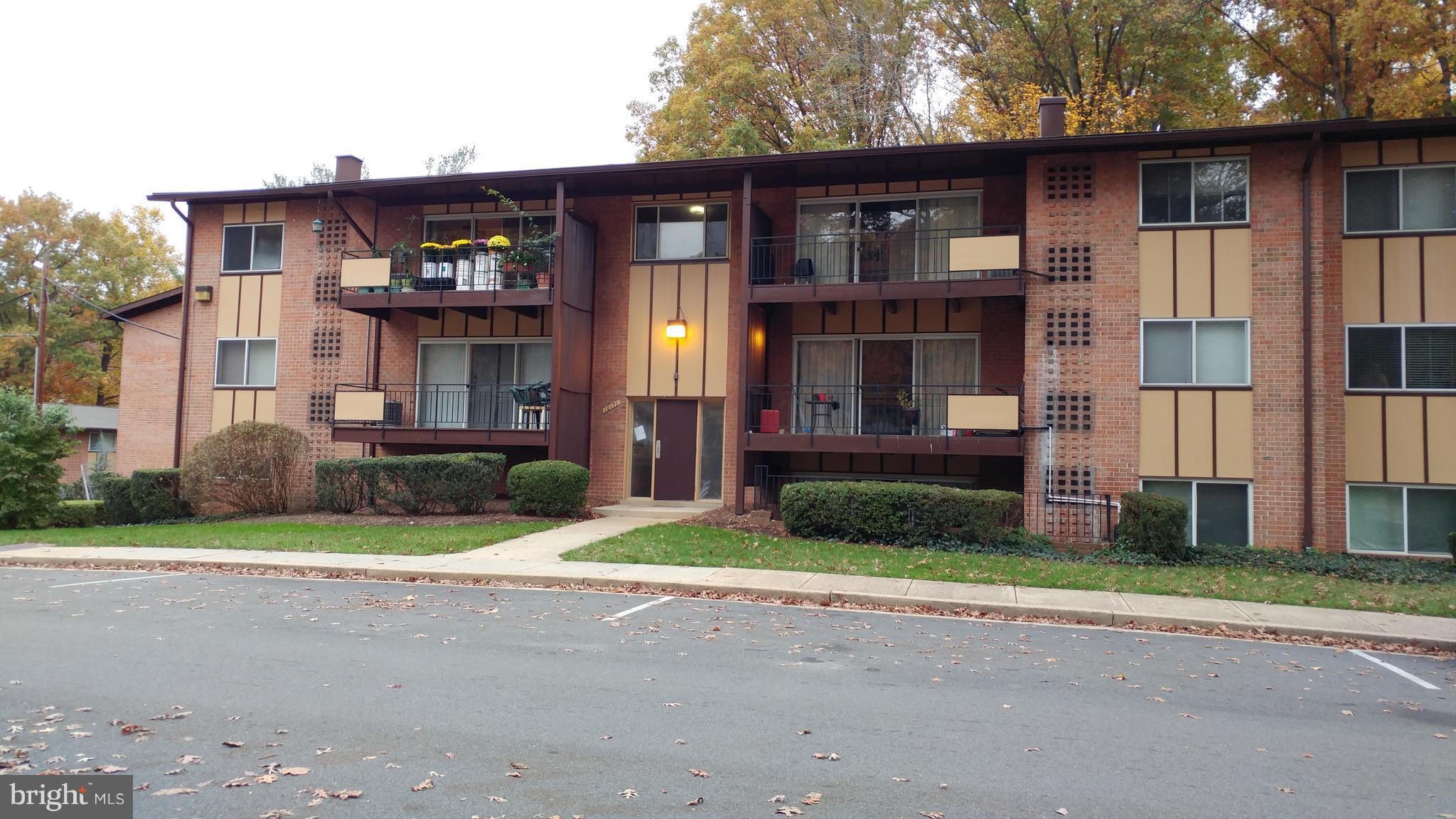 MOSBY WOODS GARDEN - Residential