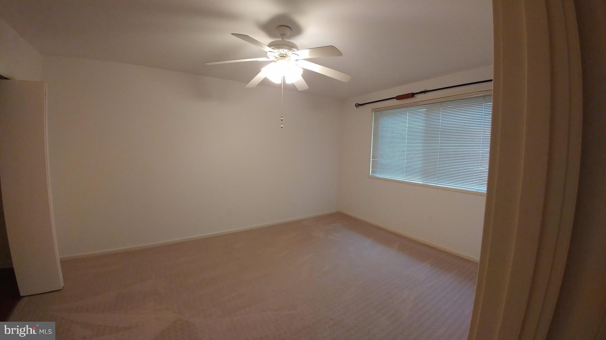 MOSBY WOODS GARDEN - Residential