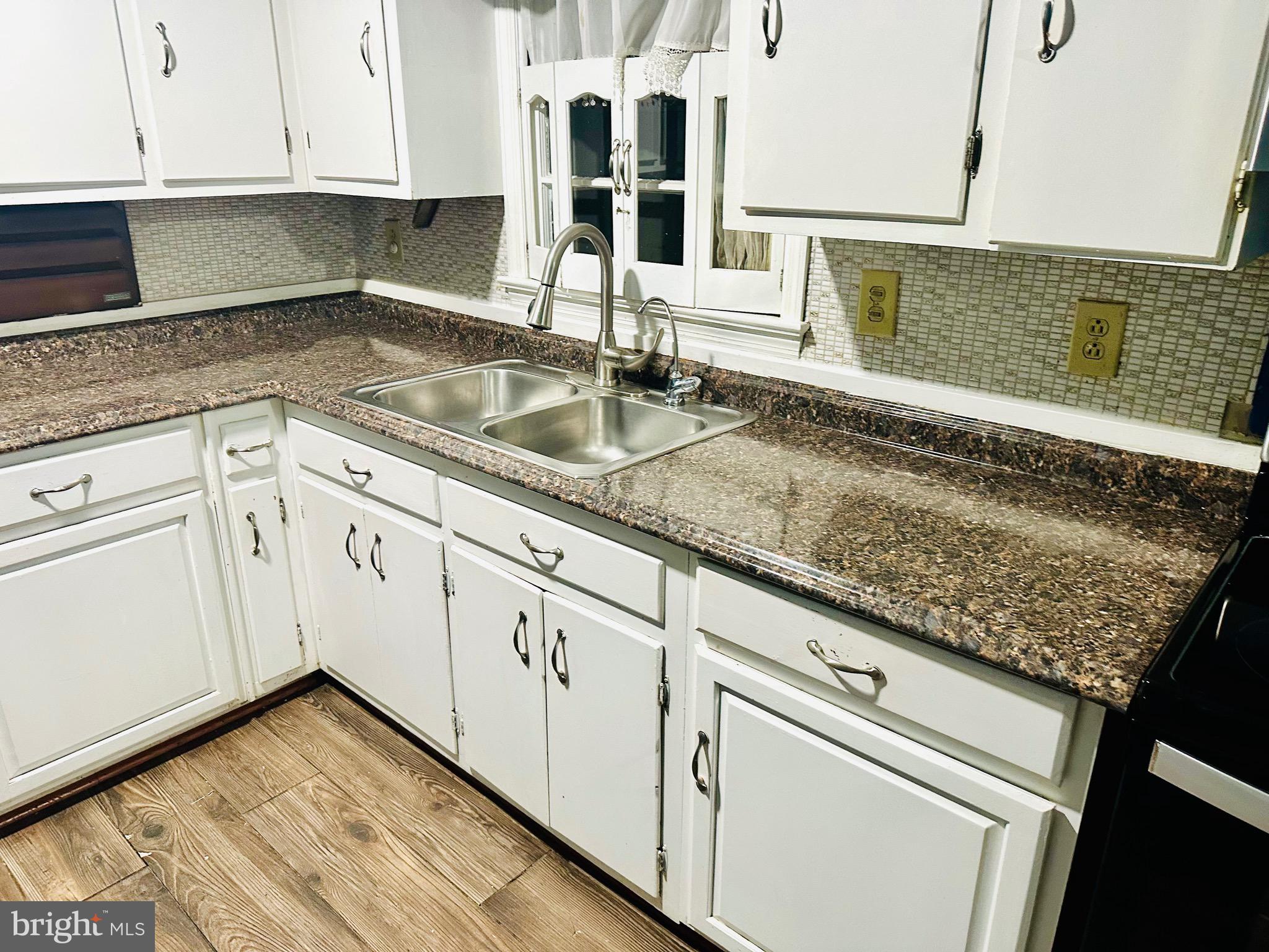 CEDARMEADE - Residential