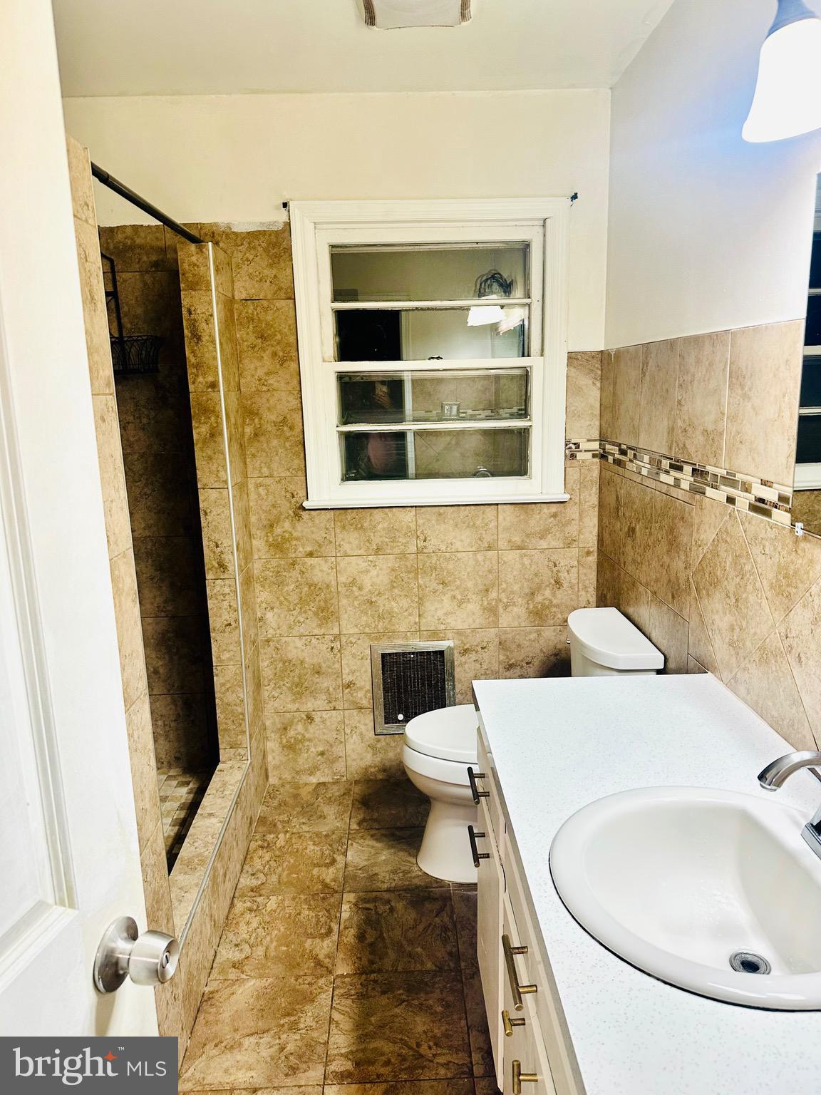 CEDARMEADE - Residential