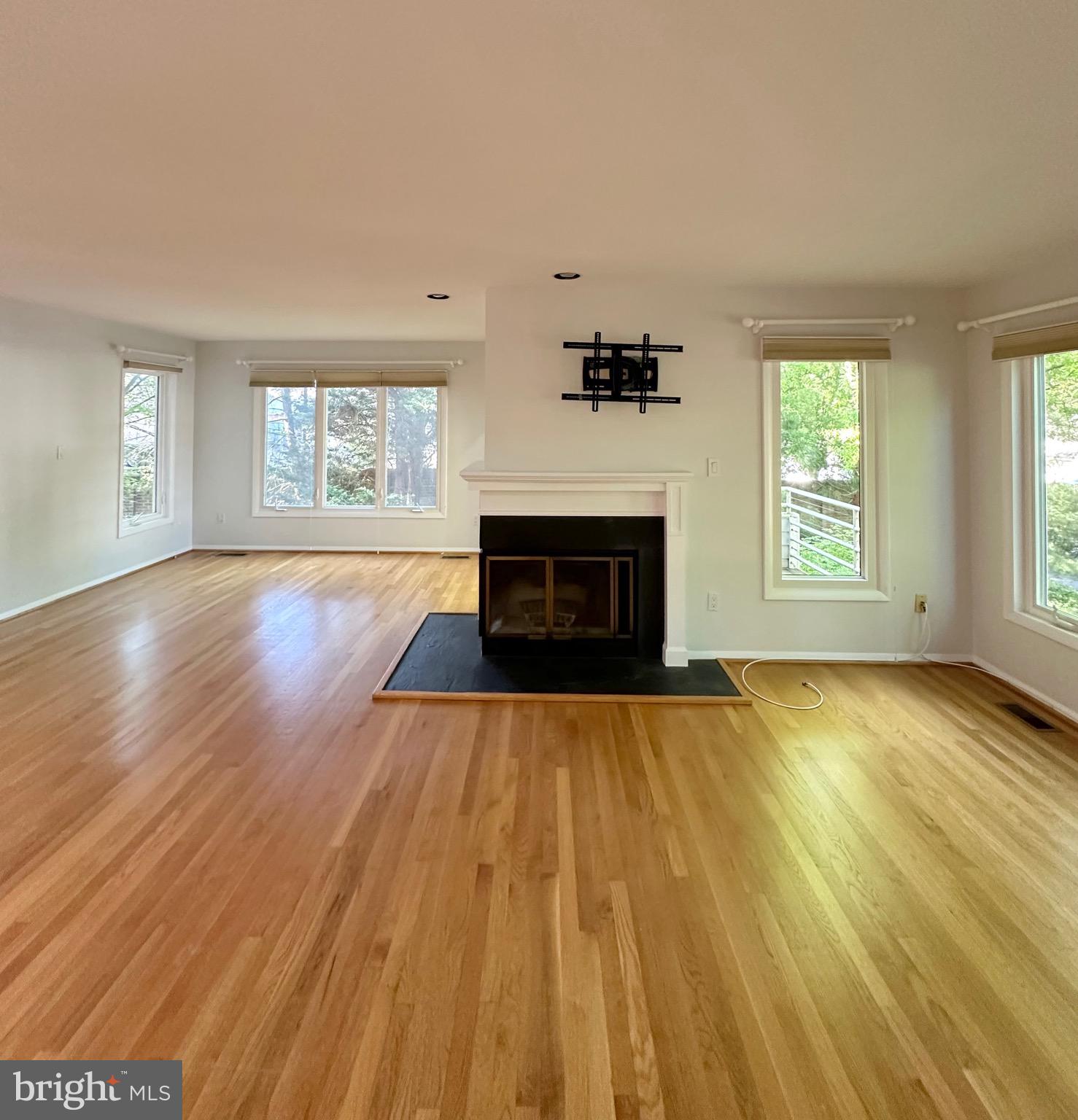 LAKEPORT - Residential Lease