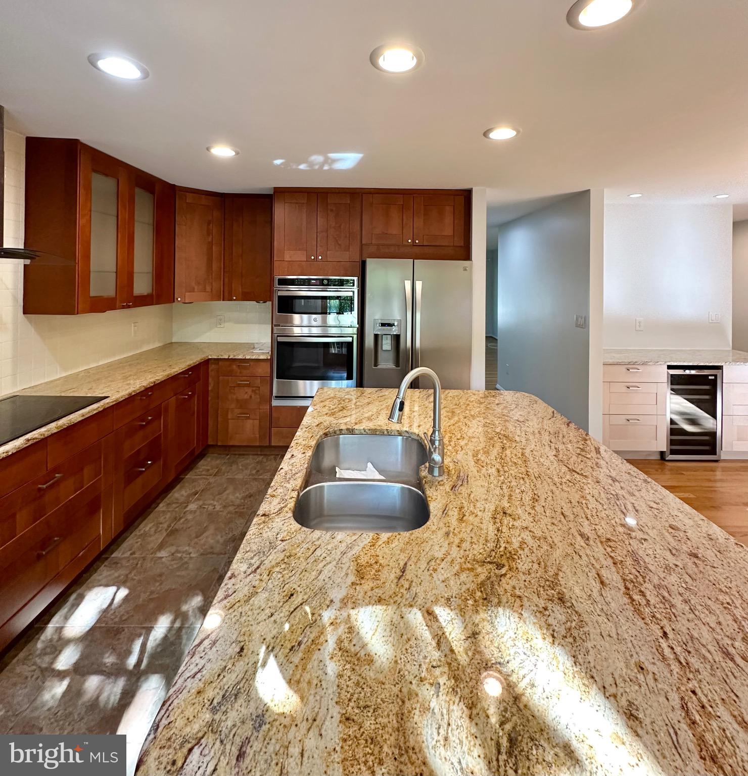 LAKEPORT - Residential Lease