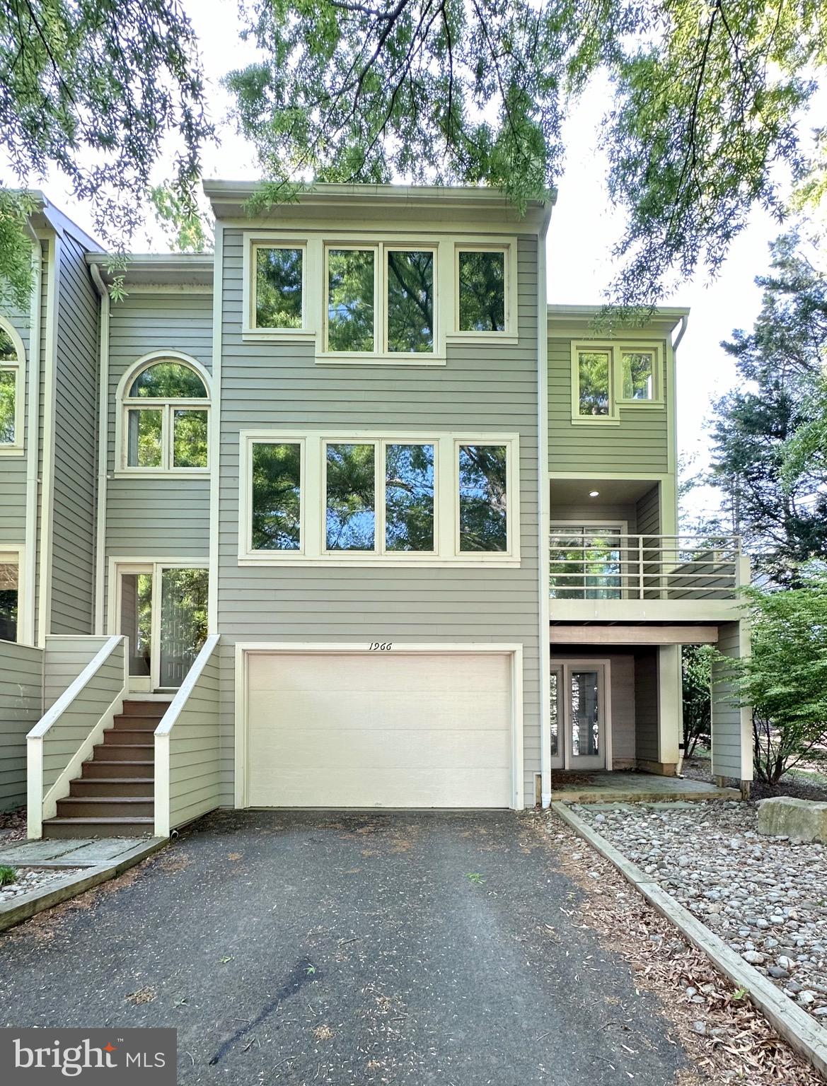 LAKEPORT - Residential Lease