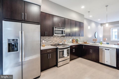Townhouse For Sale - 826 N 3rd Street #3<br/> PHILADELPHIA, PA 19123