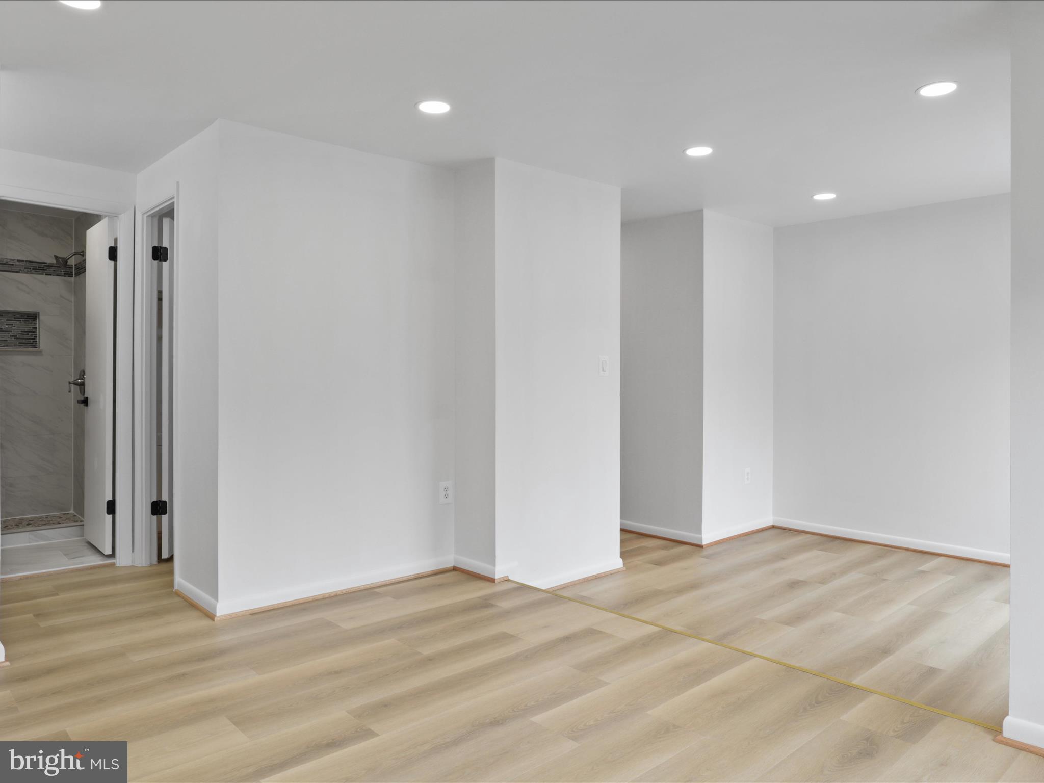 ELYSIAN WOODS - Residential